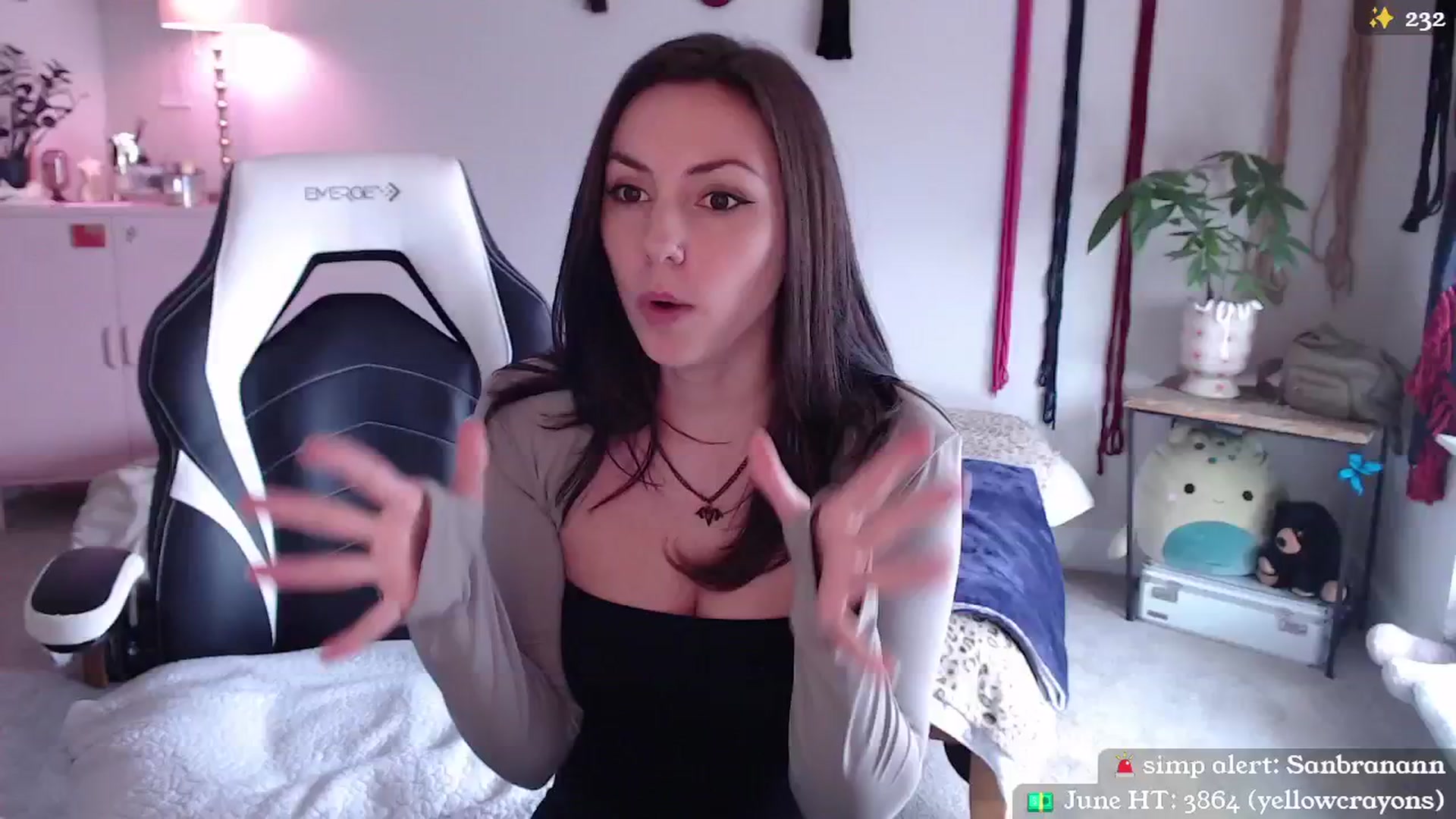 Gallery image thumbnail from MollyMaeve's myfreecams stream on, 06/18/2024, 20:09 image 11 of 20