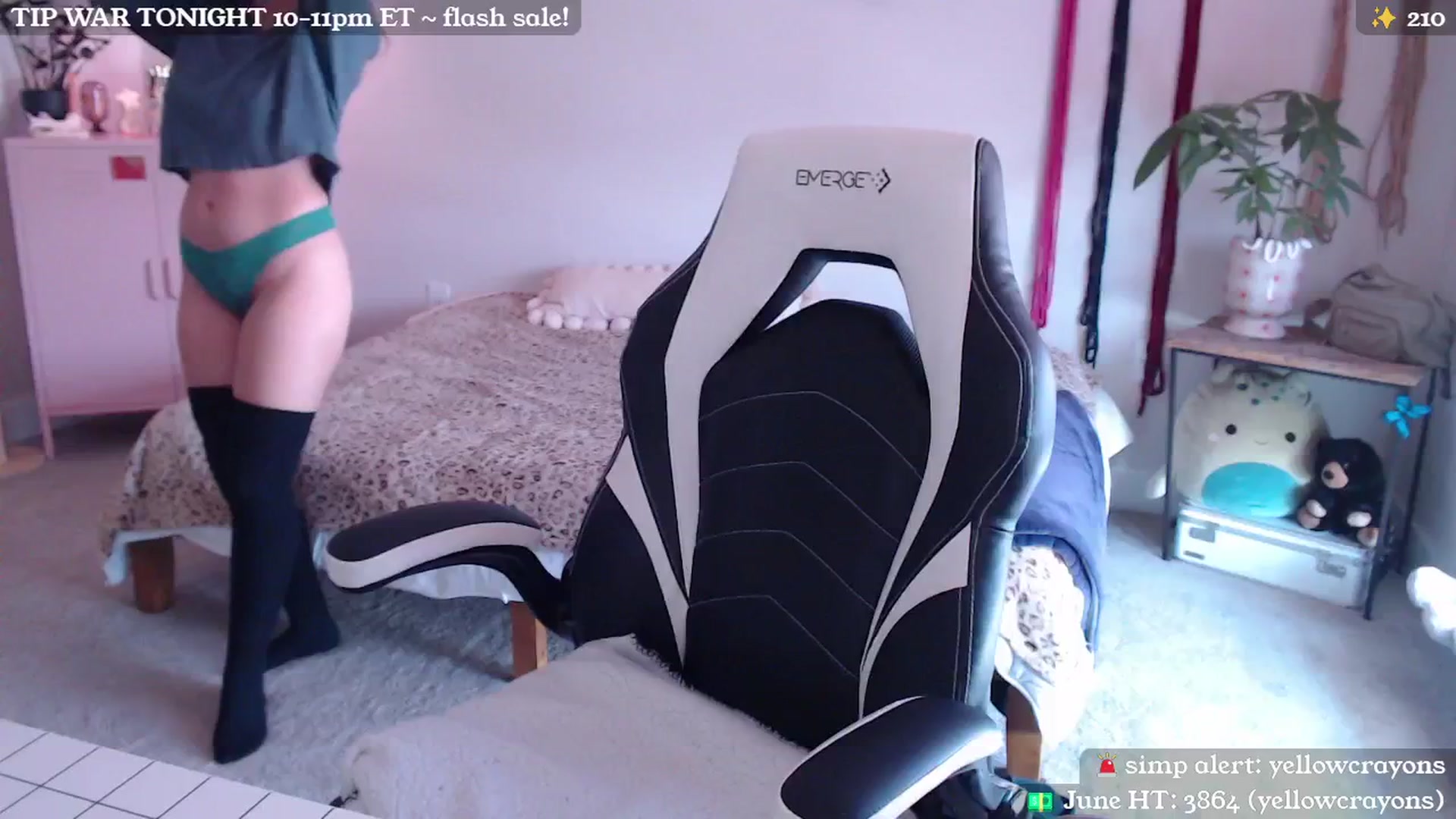 Gallery image thumbnail from MollyMaeve's myfreecams stream on, 06/21/2024, 21:09 image 7 of 20