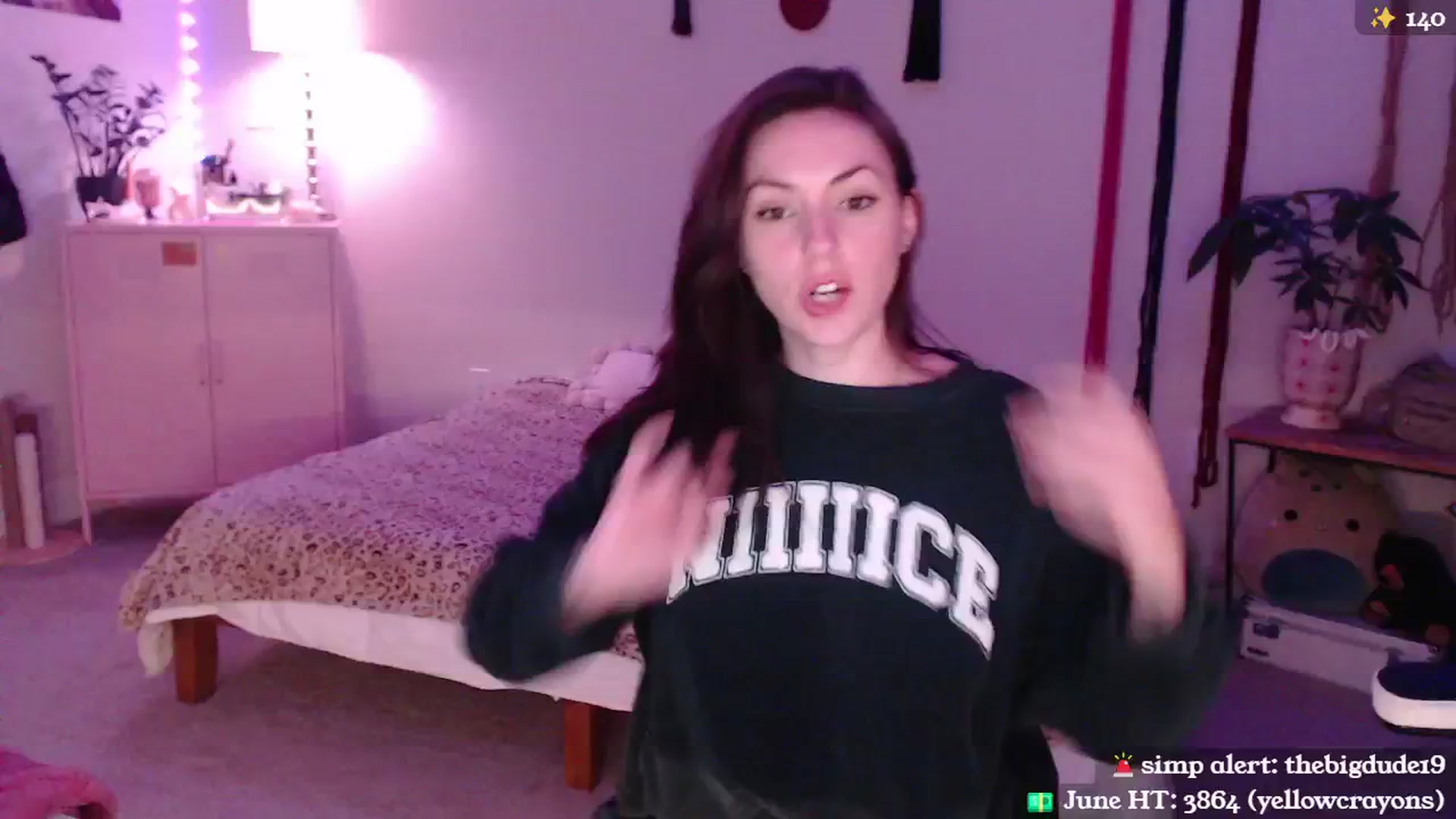 Gallery image thumbnail from MollyMaeve's myfreecams stream on, 06/27/2024, 02:42 image 10 of 20