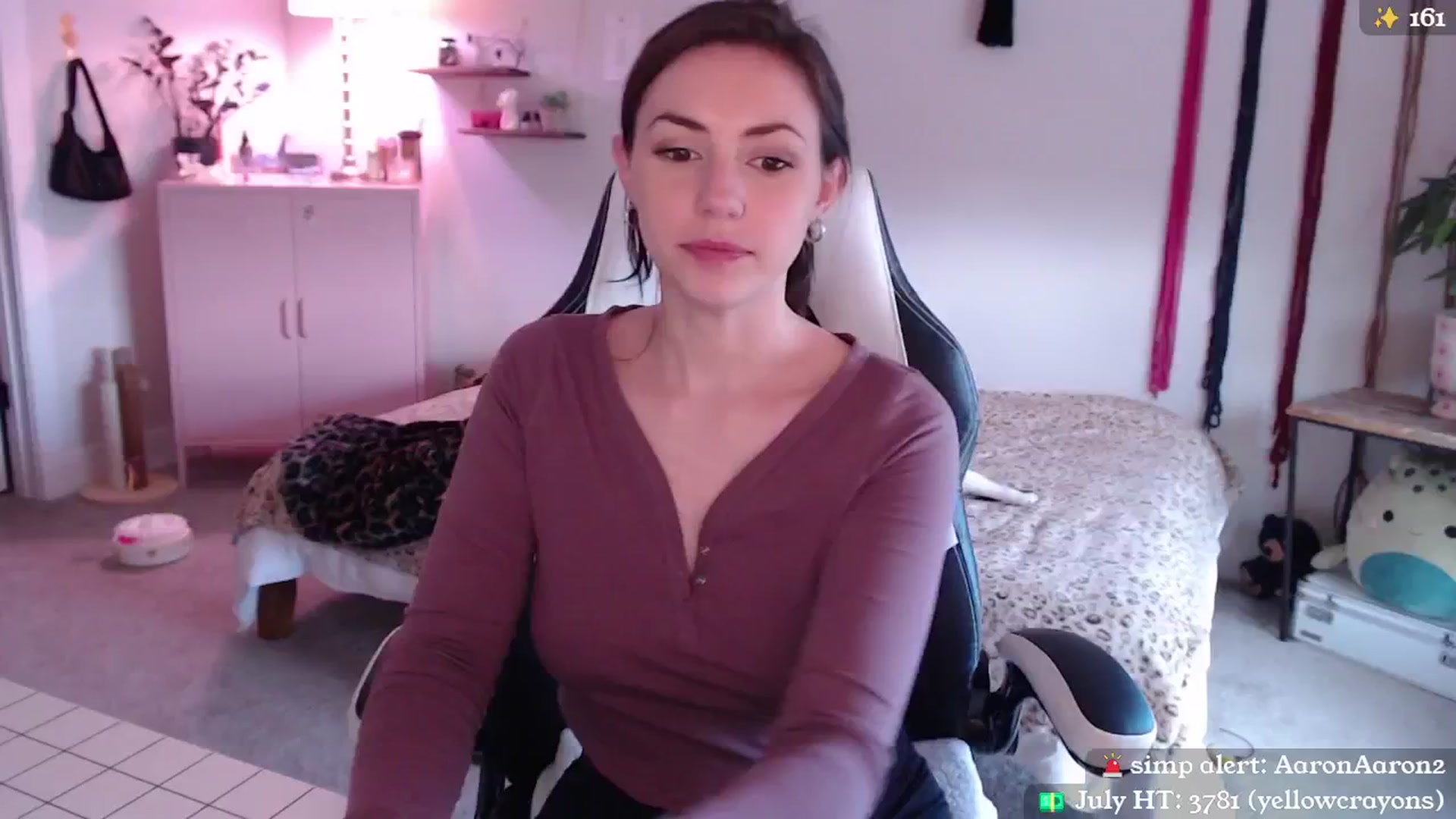 Gallery image thumbnail from MollyMaeve's myfreecams stream on, 07/17/2024, 19:49 image 11 of 20