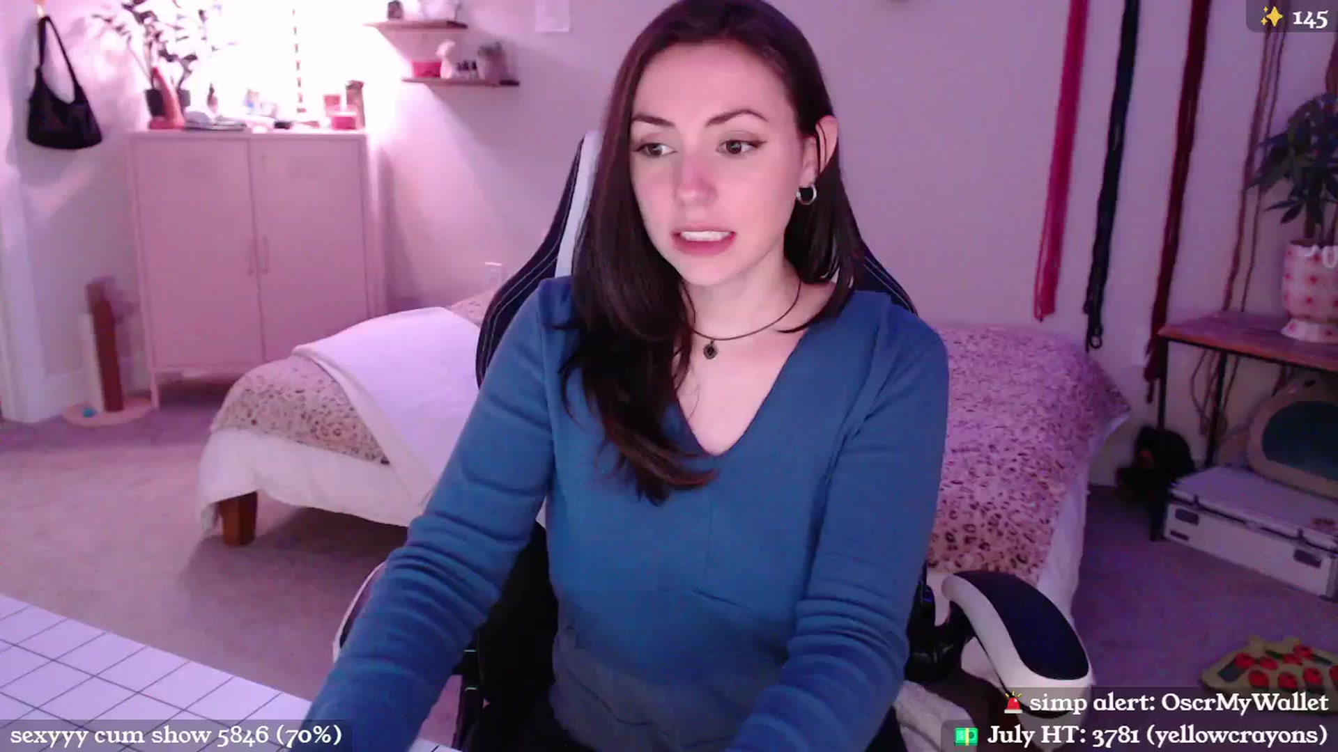 Gallery image thumbnail from MollyMaeve's myfreecams stream on, 07/25/2024, 03:25 image 3 of 20
