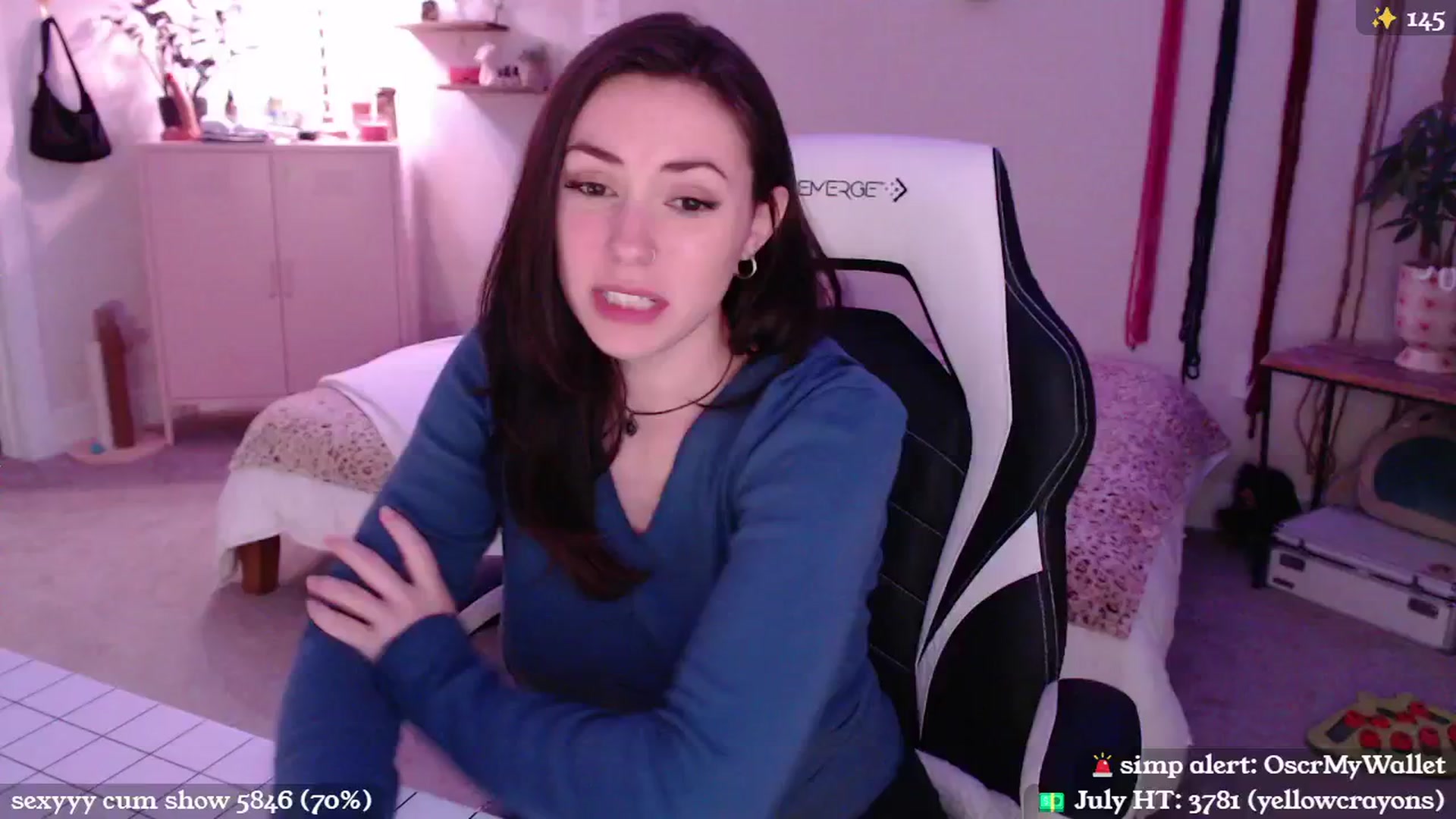 Gallery image thumbnail from MollyMaeve's myfreecams stream on, 07/25/2024, 03:25 image 4 of 20