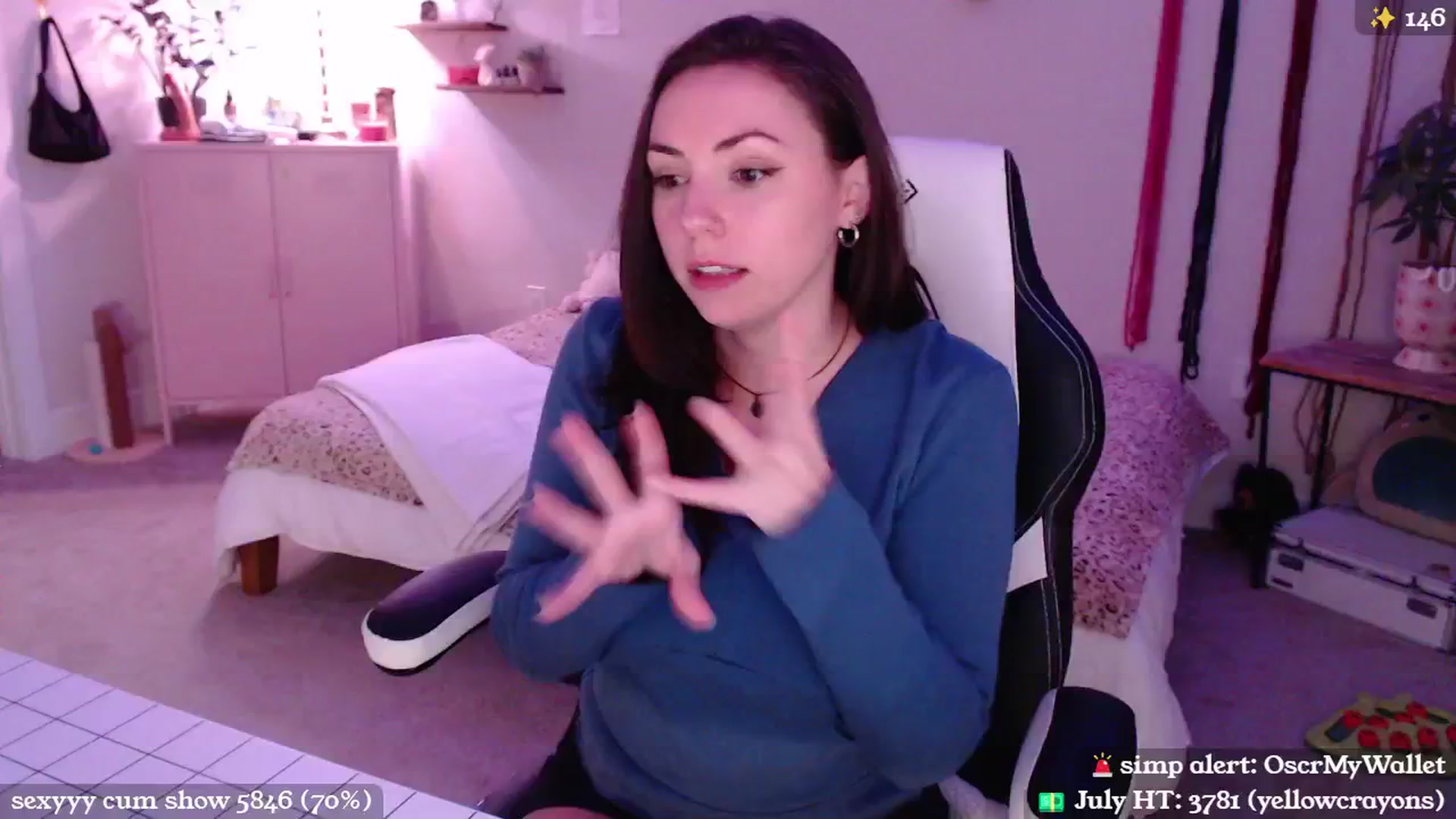 Gallery image thumbnail from MollyMaeve's myfreecams stream on, 07/25/2024, 03:25 image 12 of 20