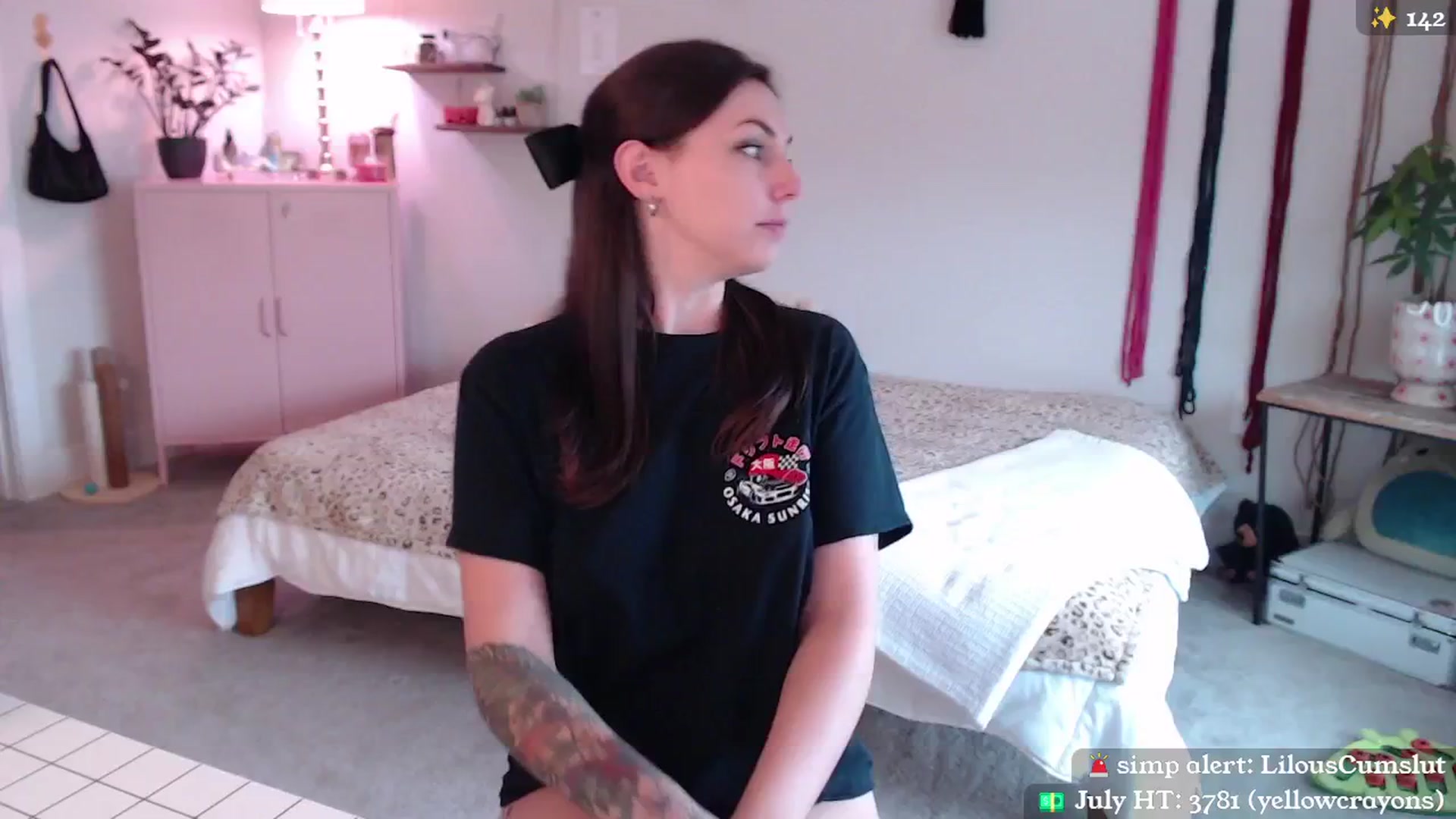 Gallery image thumbnail from MollyMaeve's myfreecams stream on, 07/26/2024, 22:37 image 15 of 20