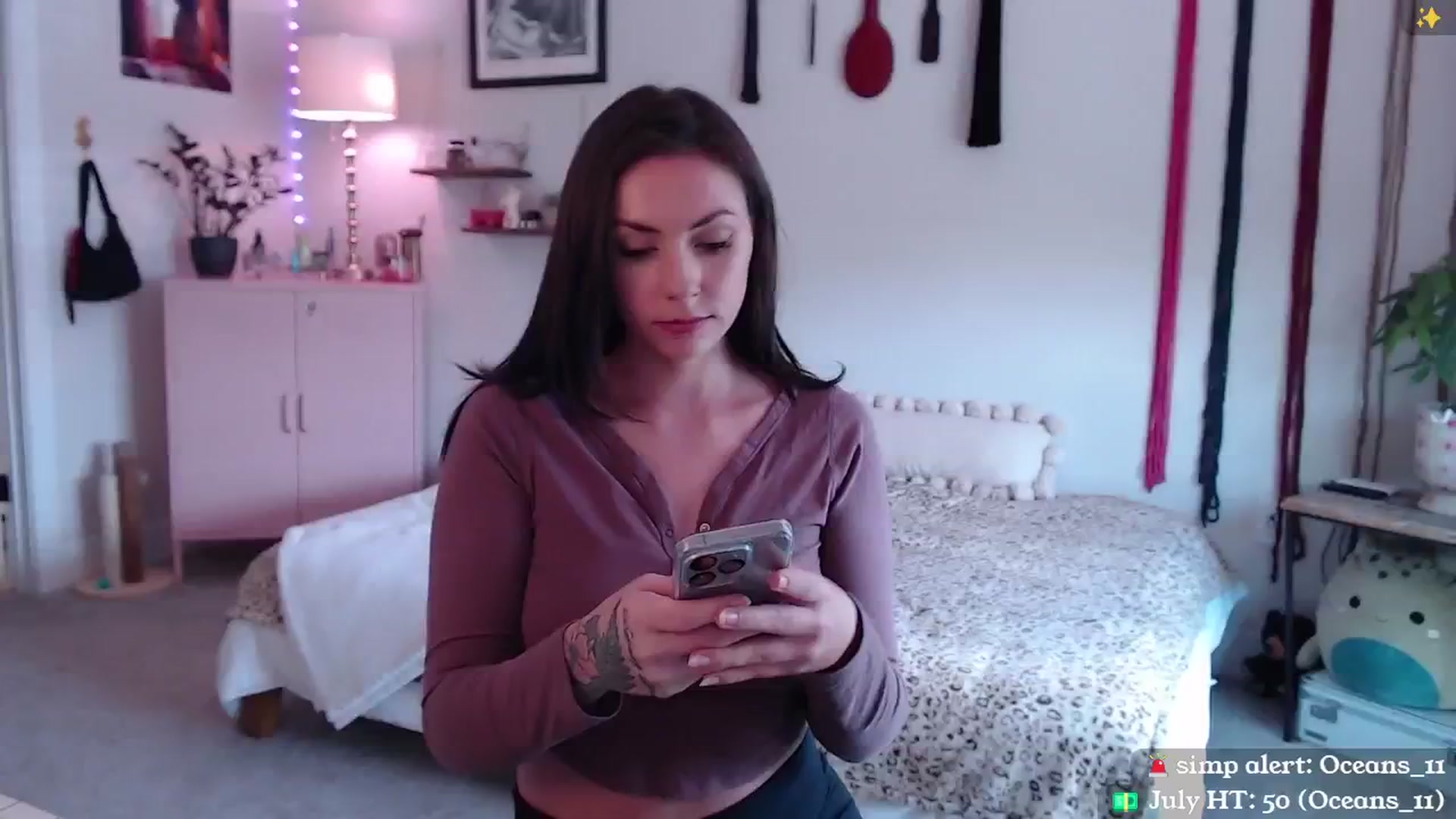 Gallery image thumbnail from MollyMaeve's myfreecams stream on, 08/02/2024, 19:26 image 1 of 20