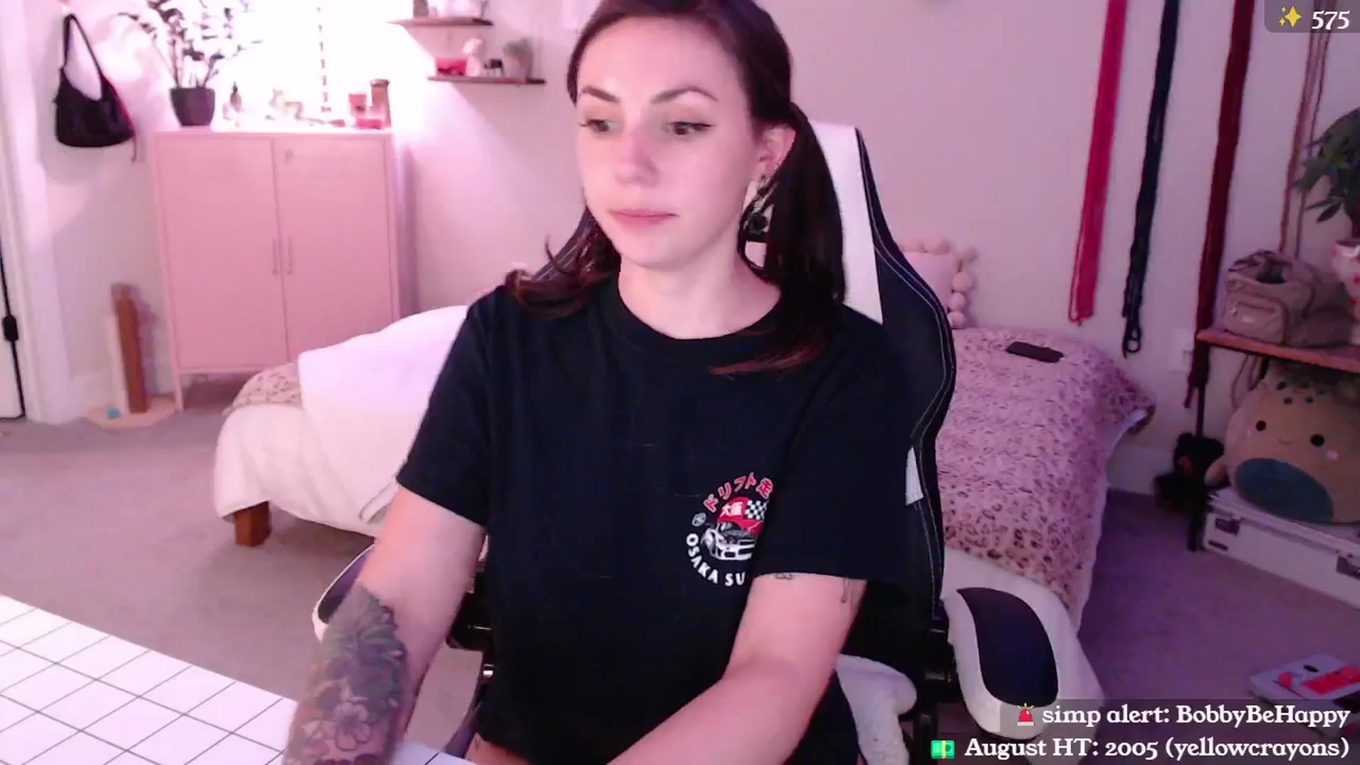 Gallery image thumbnail from MollyMaeve's myfreecams stream on, 08/08/2024, 03:44 image 17 of 20