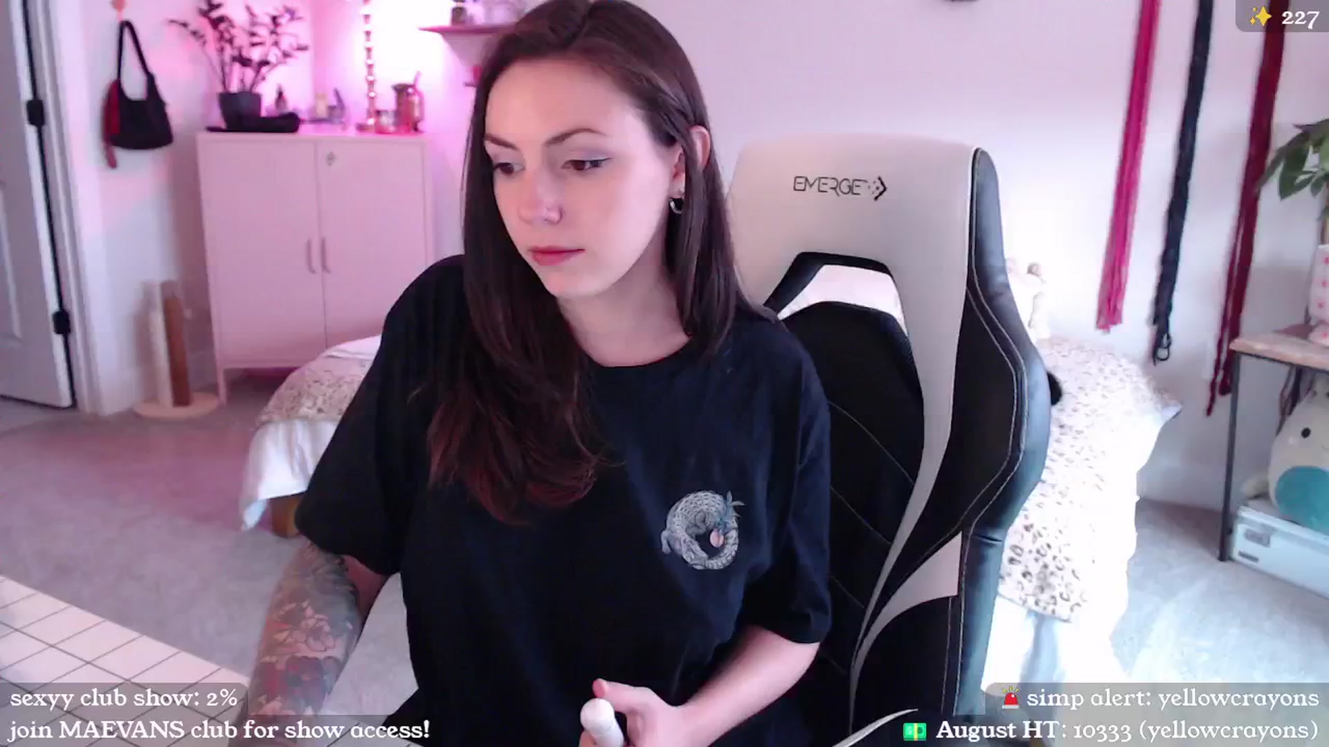 Gallery image thumbnail from MollyMaeve's myfreecams stream on, 08/21/2024, 21:30 image 14 of 20