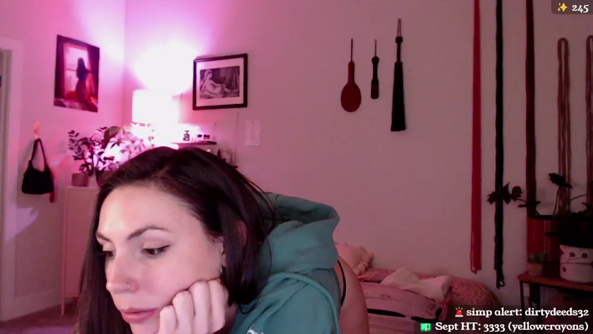 Gallery image thumbnail from MollyMaeve's myfreecams stream on, 09/19/2024, 03:46 image 11 of 20