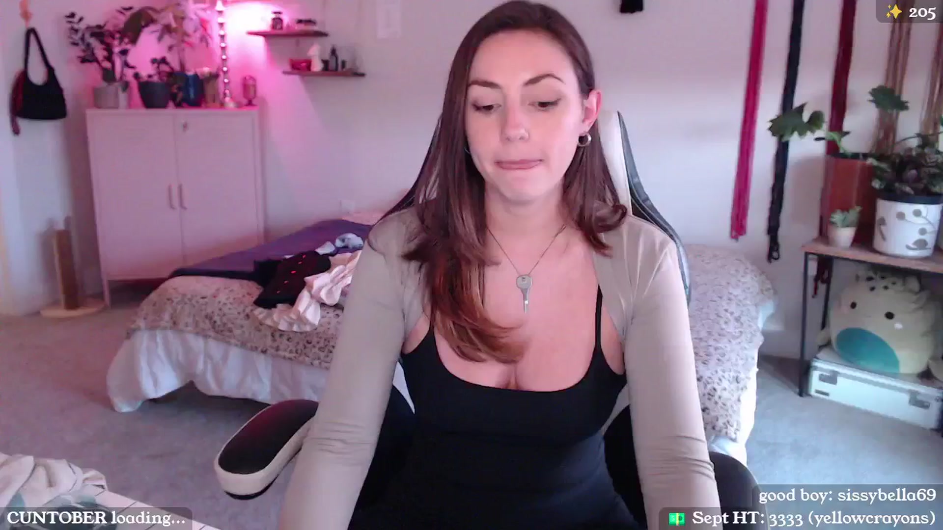 Gallery image thumbnail from MollyMaeve's myfreecams stream on, 09/29/2024, 23:50 image 14 of 20