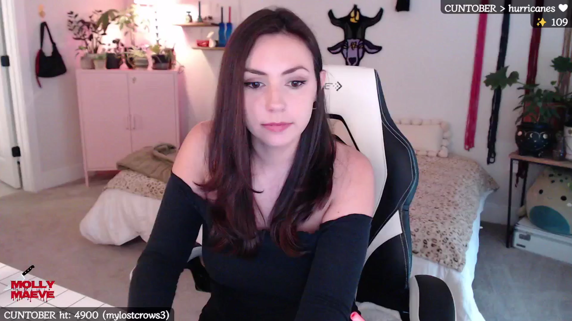 Gallery image thumbnail from MollyMaeve's myfreecams stream on, 10/09/2024, 20:11 image 4 of 20