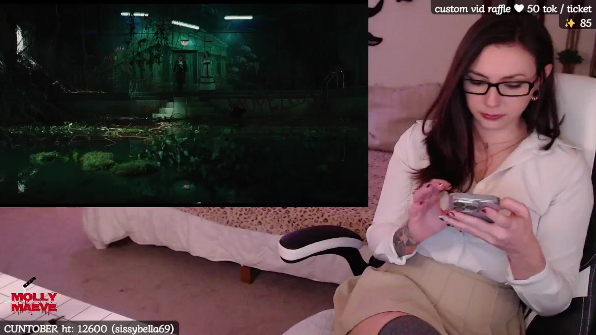 Gallery image thumbnail from MollyMaeve's myfreecams stream on, 10/17/2024, 03:05 image 12 of 20