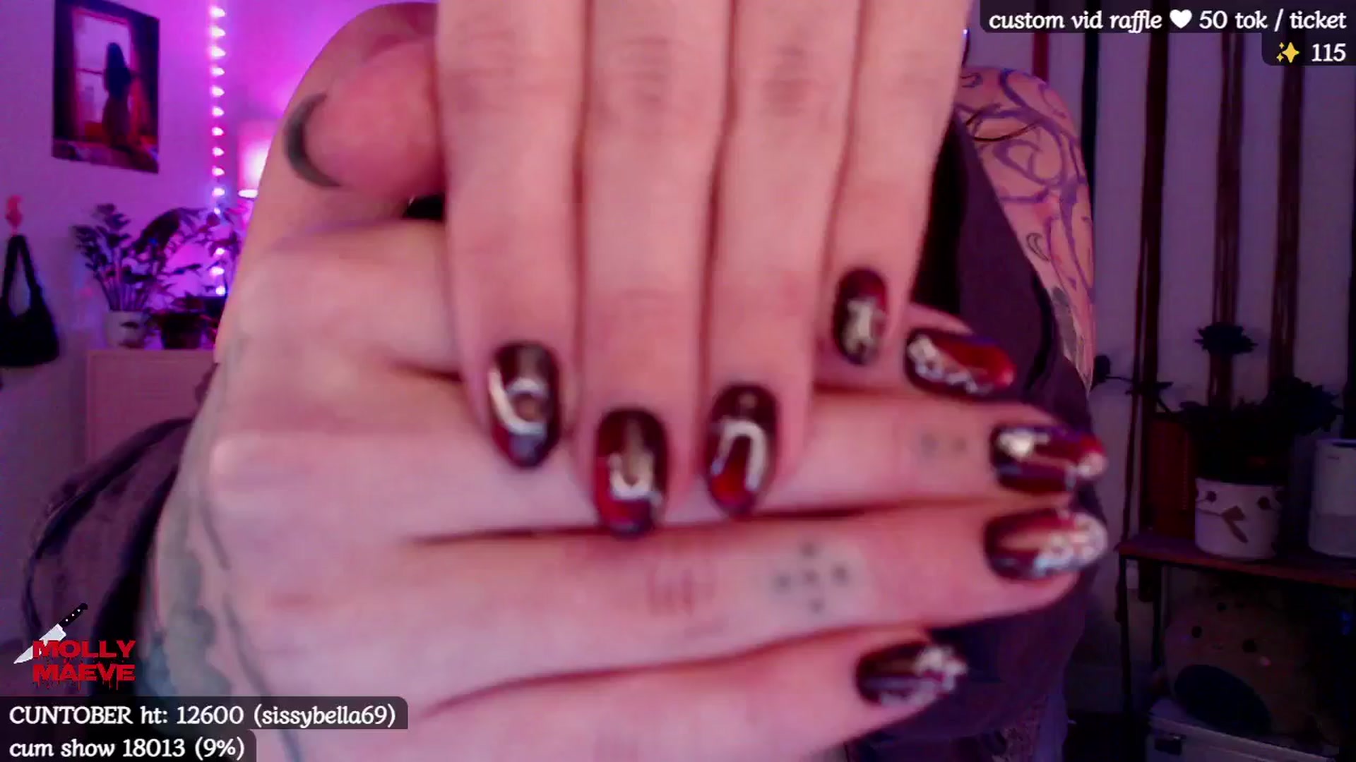 Gallery image thumbnail from MollyMaeve's myfreecams stream on, 10/23/2024, 03:46 image 9 of 20