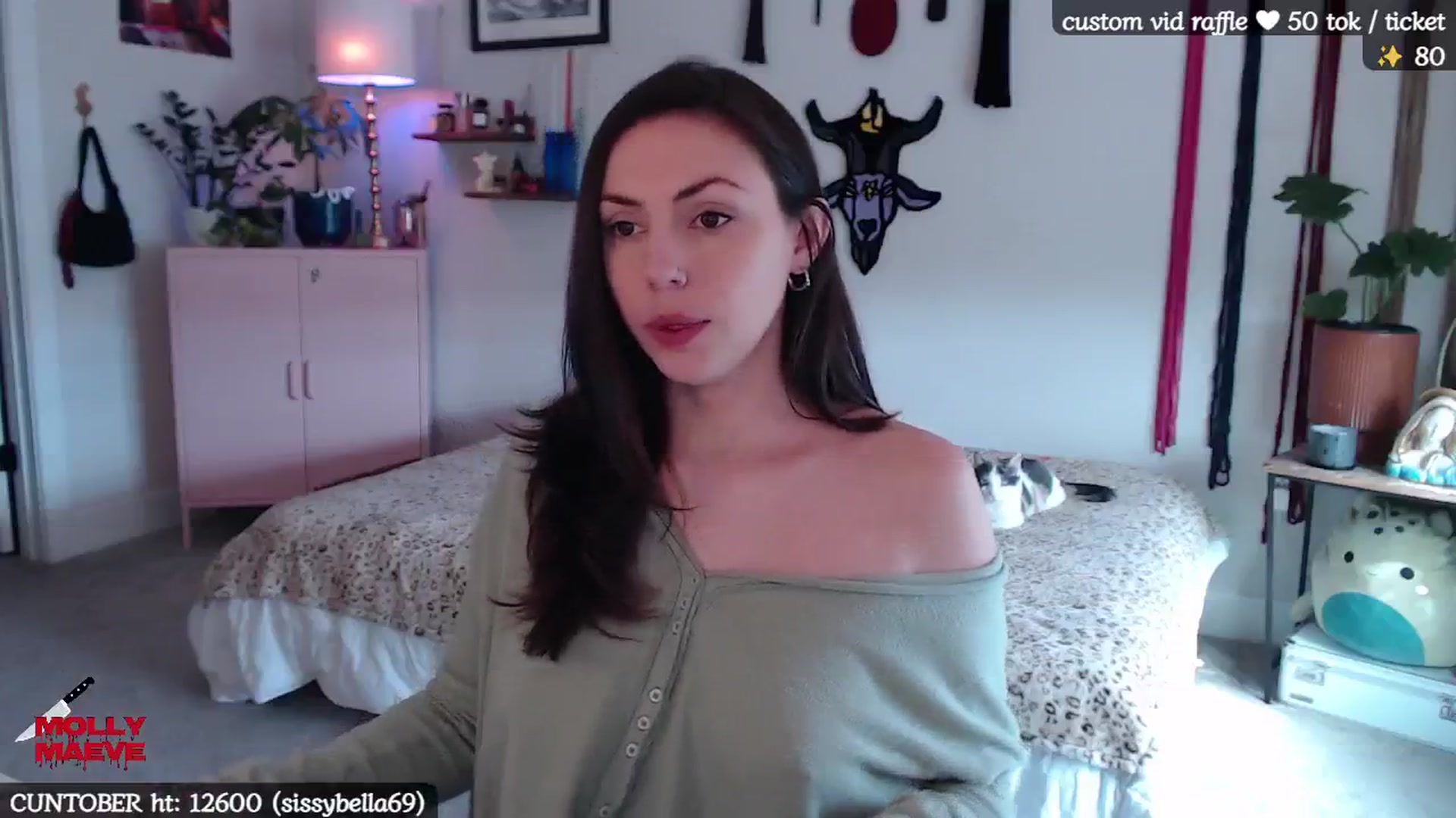 Gallery image thumbnail from MollyMaeve's myfreecams stream on, 10/30/2024, 18:55 image 17 of 20