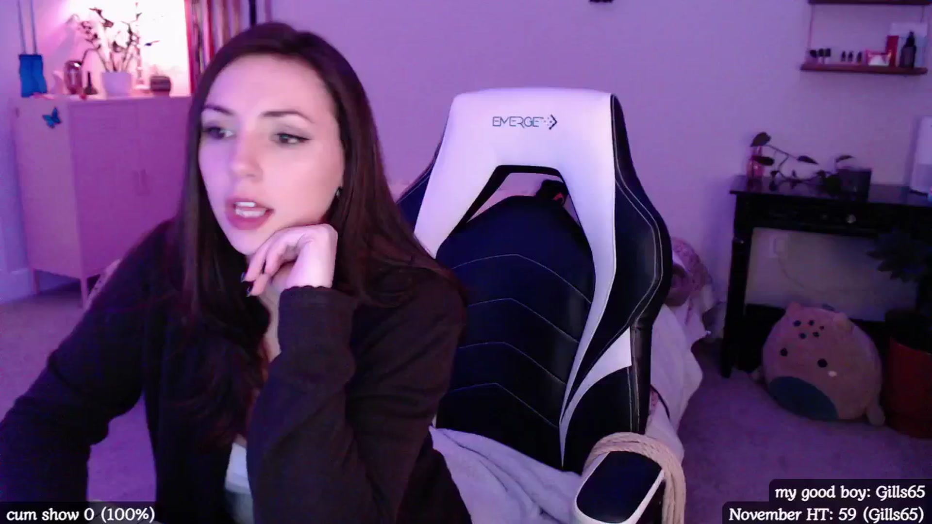 Gallery image thumbnail from MollyMaeve's myfreecams stream on, 11/08/2024, 03:22 image 4 of 20