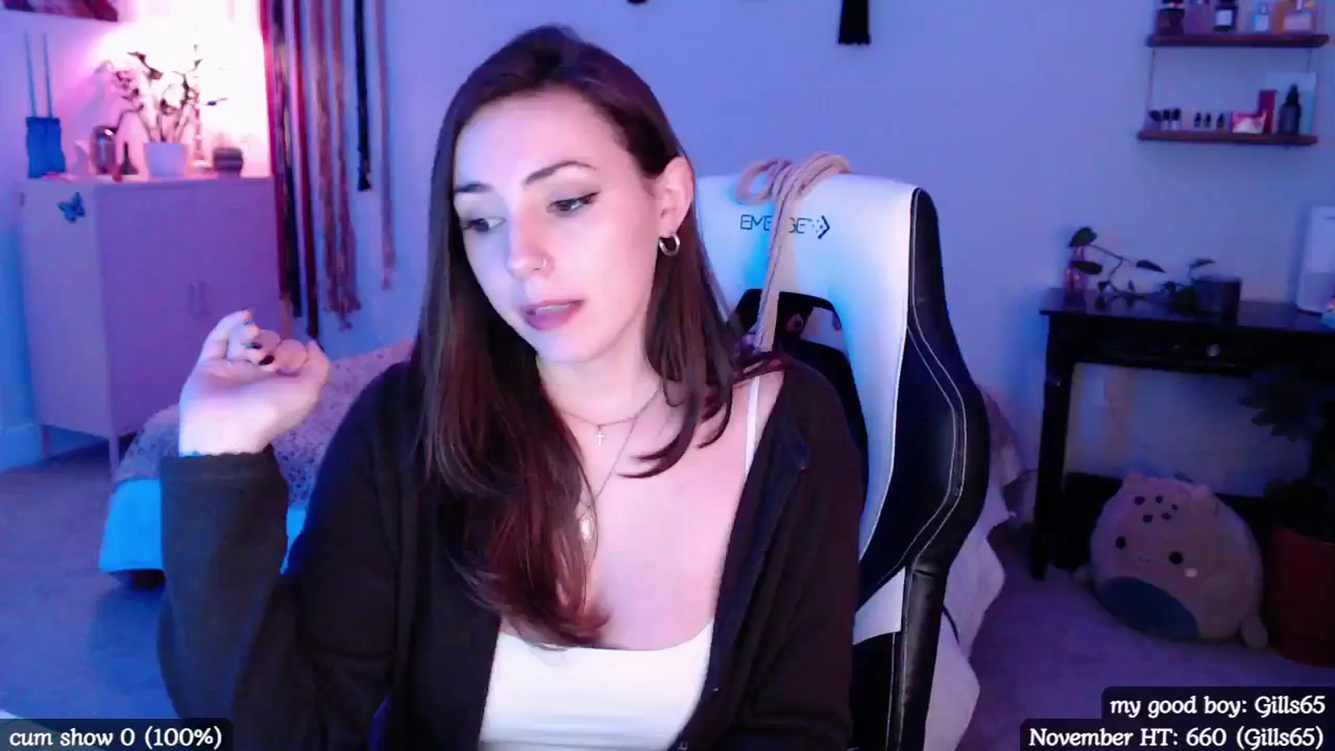 Gallery image thumbnail from MollyMaeve's myfreecams stream on, 11/08/2024, 04:05 image 15 of 20