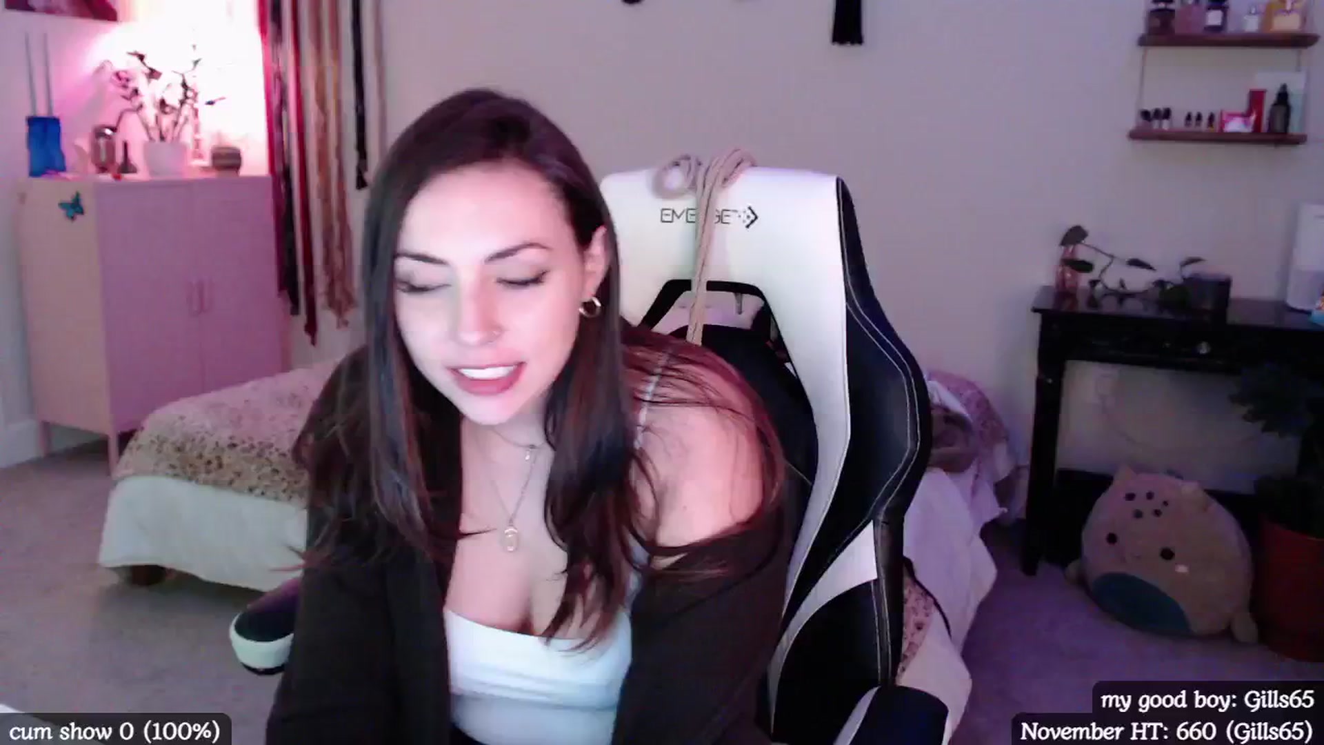 Gallery image thumbnail from MollyMaeve's myfreecams stream on, 11/08/2024, 04:05 image 6 of 20