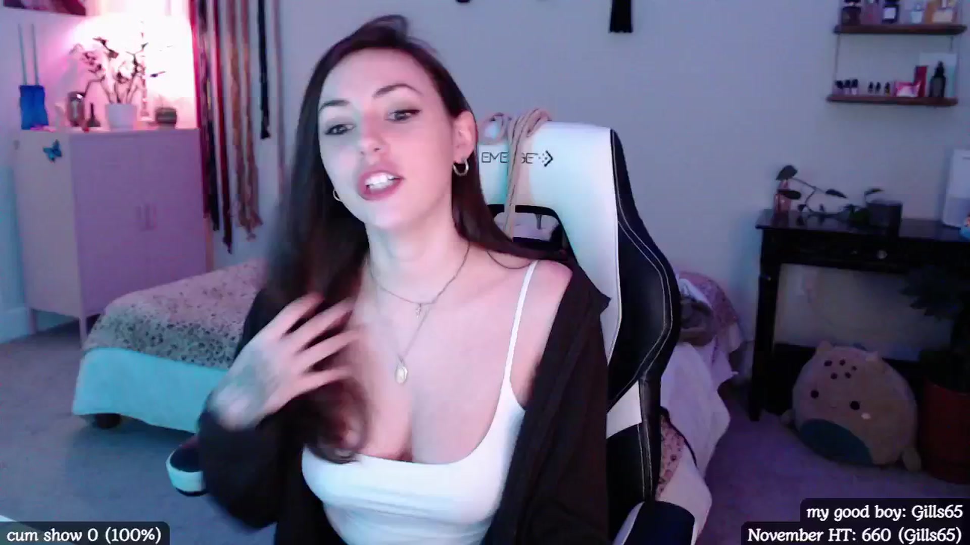 Gallery image thumbnail from MollyMaeve's myfreecams stream on, 11/08/2024, 04:05 image 8 of 20