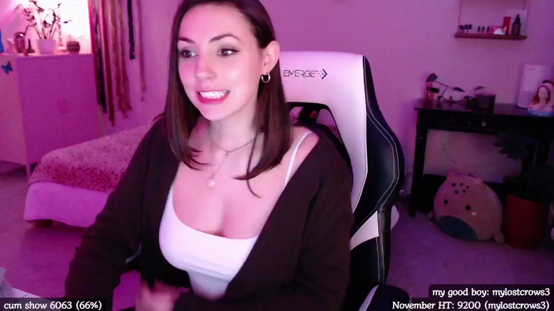 Gallery image thumbnail from MollyMaeve's myfreecams stream on, 11/08/2024, 05:32 image 5 of 20