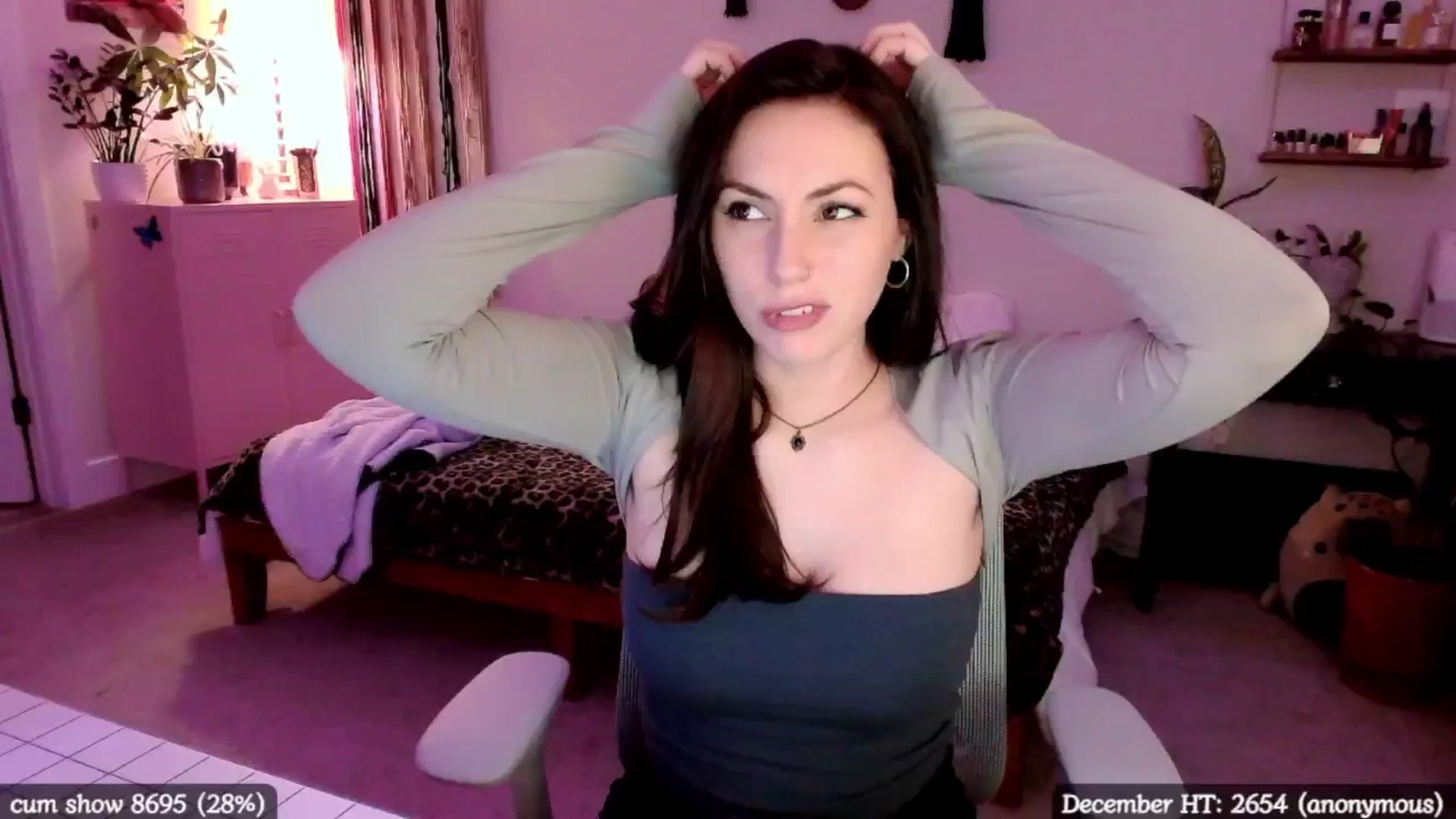 Gallery image thumbnail from MollyMaeve's myfreecams stream on, 12/21/2024, 06:16 image 11 of 20