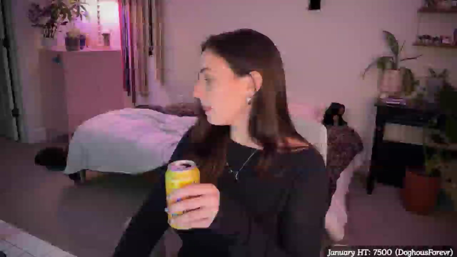 Gallery image thumbnail from MollyMaeve's myfreecams stream on, 01/17/2025, 04:58 image 1 of 20