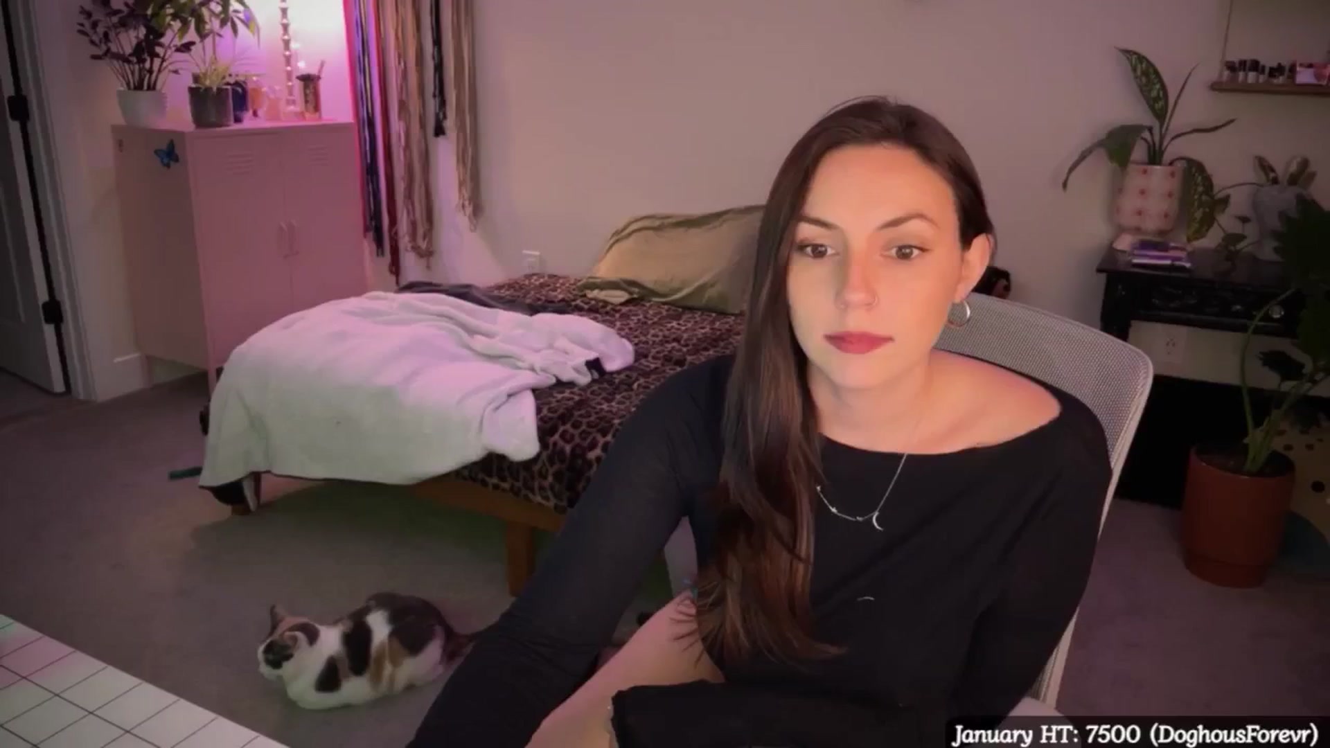 Gallery image thumbnail from MollyMaeve's myfreecams stream on, 01/17/2025, 04:58 image 5 of 20