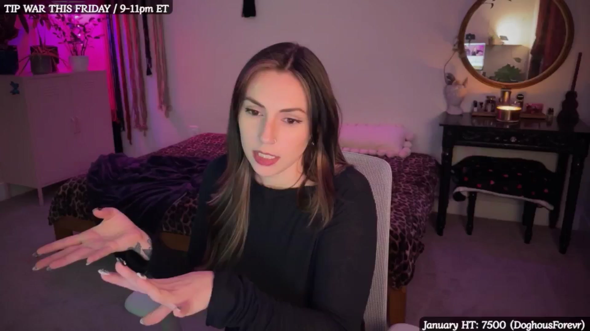 Gallery image thumbnail from MollyMaeve's myfreecams stream on, 01/30/2025, 02:39 image 12 of 20