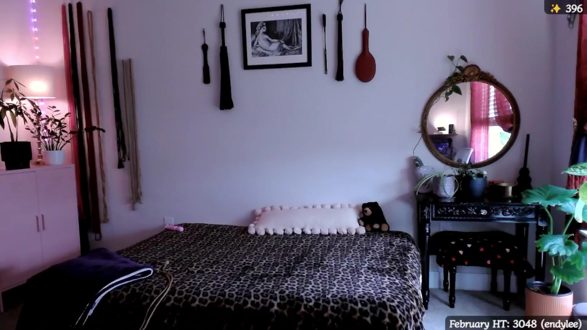 Gallery image thumbnail from MollyMaeve's myfreecams stream on, 02/16/2025, 19:18 image 19 of 20