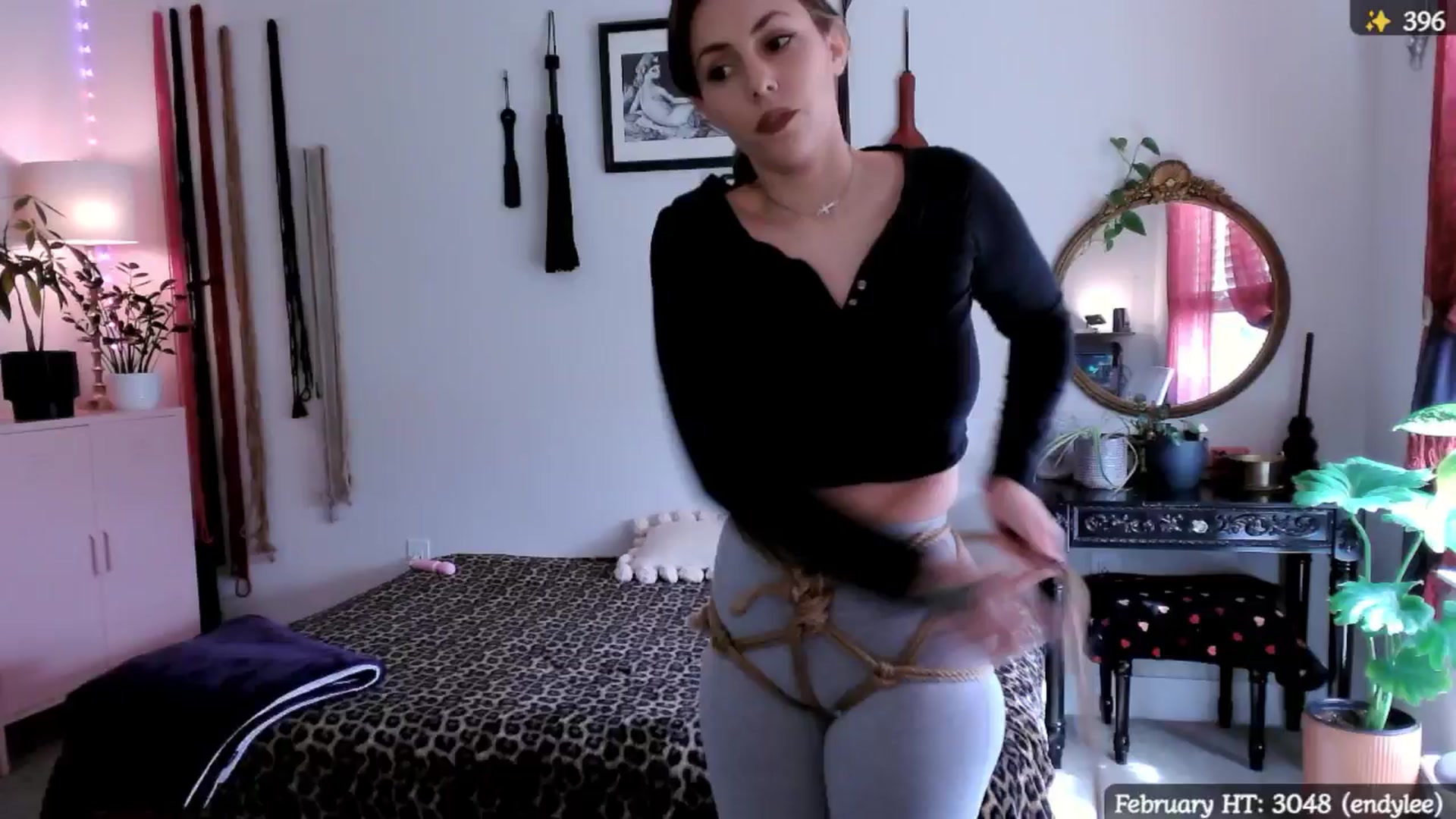 Gallery image thumbnail from MollyMaeve's myfreecams stream on, 02/16/2025, 19:18 image 6 of 20