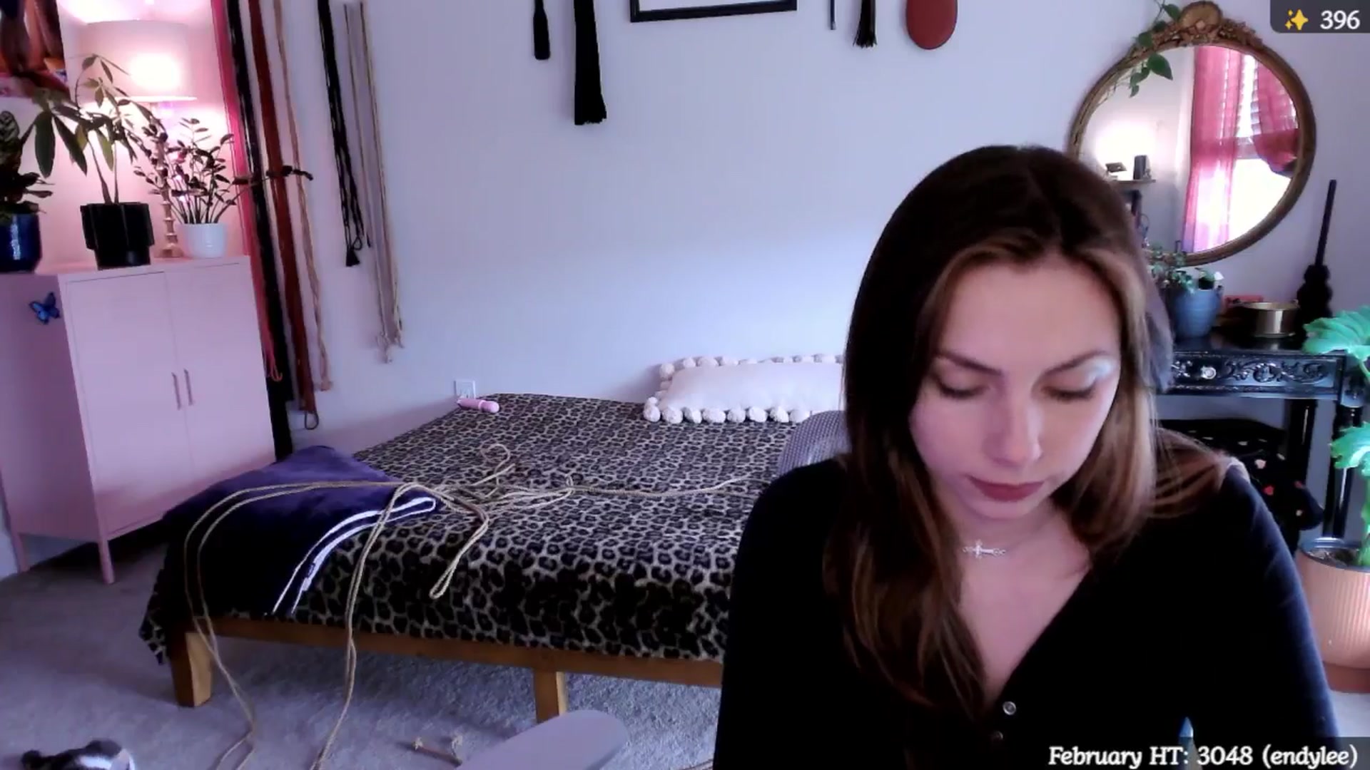 Gallery image thumbnail from MollyMaeve's myfreecams stream on, 02/16/2025, 19:53 image 3 of 20