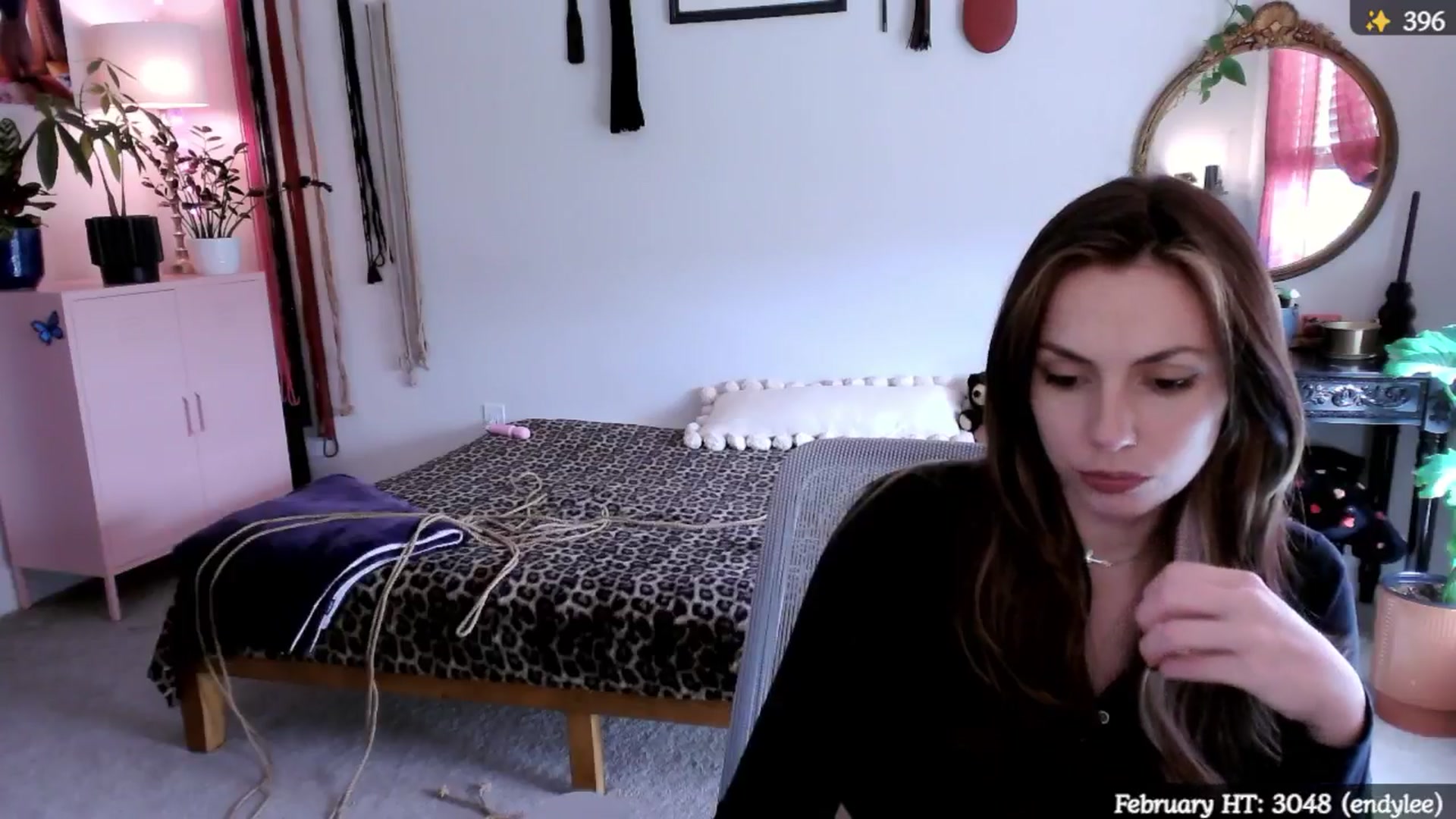 Gallery image thumbnail from MollyMaeve's myfreecams stream on, 02/16/2025, 19:53 image 20 of 20