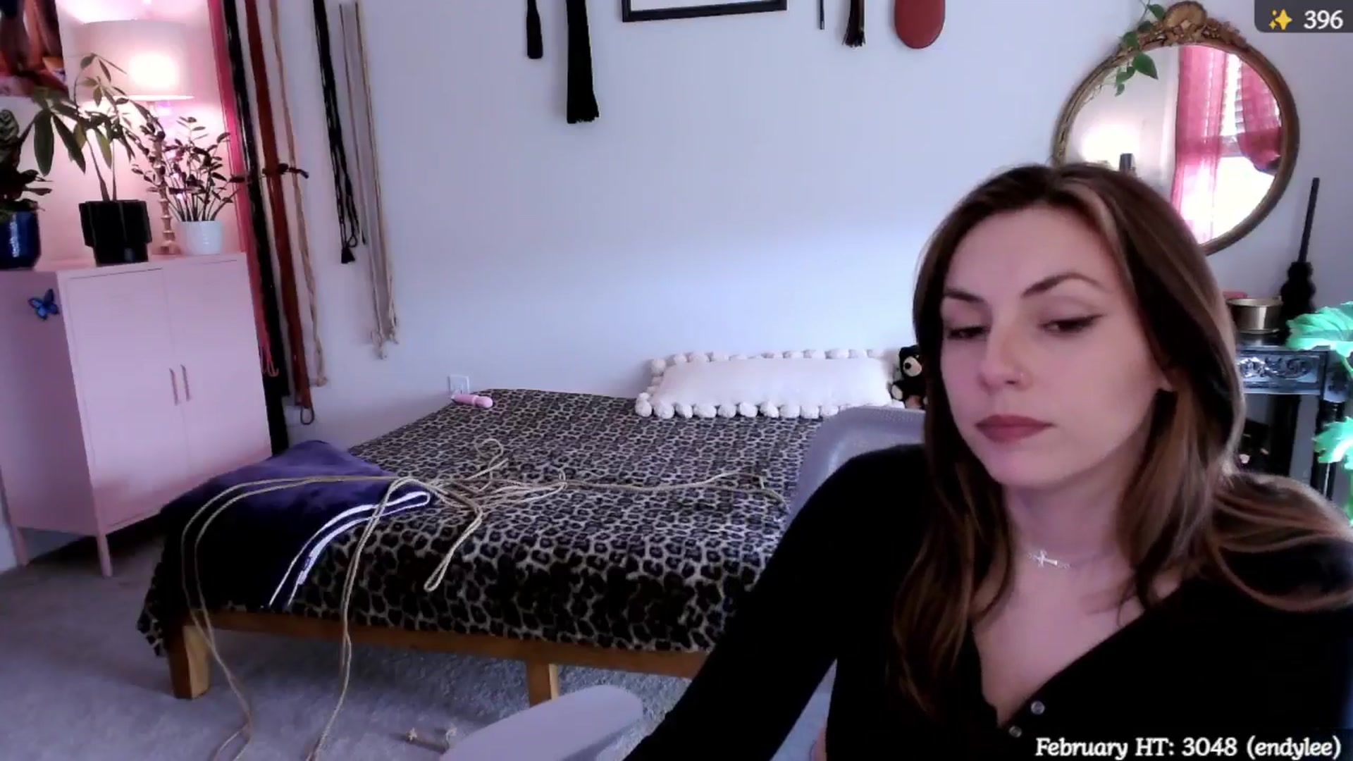 Gallery image thumbnail from MollyMaeve's myfreecams stream on, 02/16/2025, 19:53 image 13 of 20