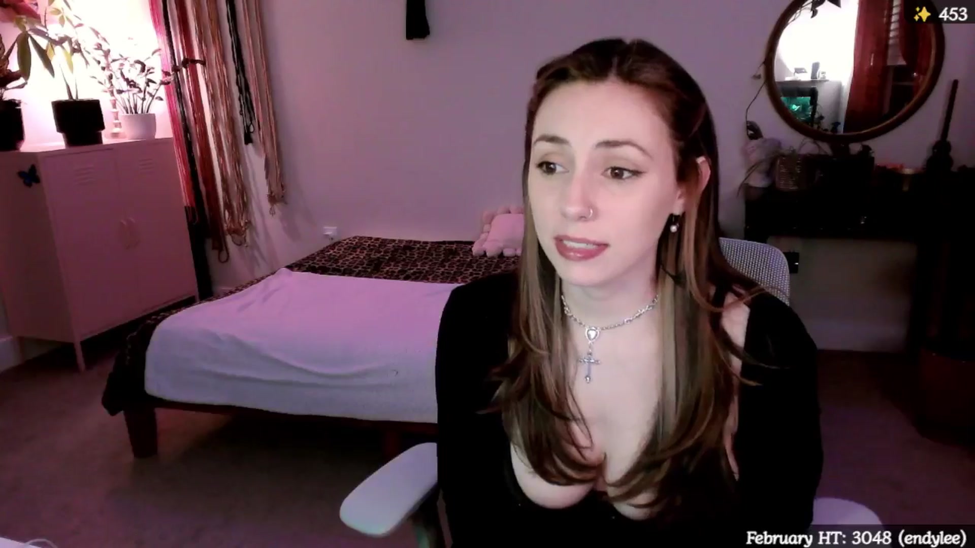 Gallery image thumbnail from MollyMaeve's myfreecams stream on, 02/20/2025, 04:10 image 9 of 20