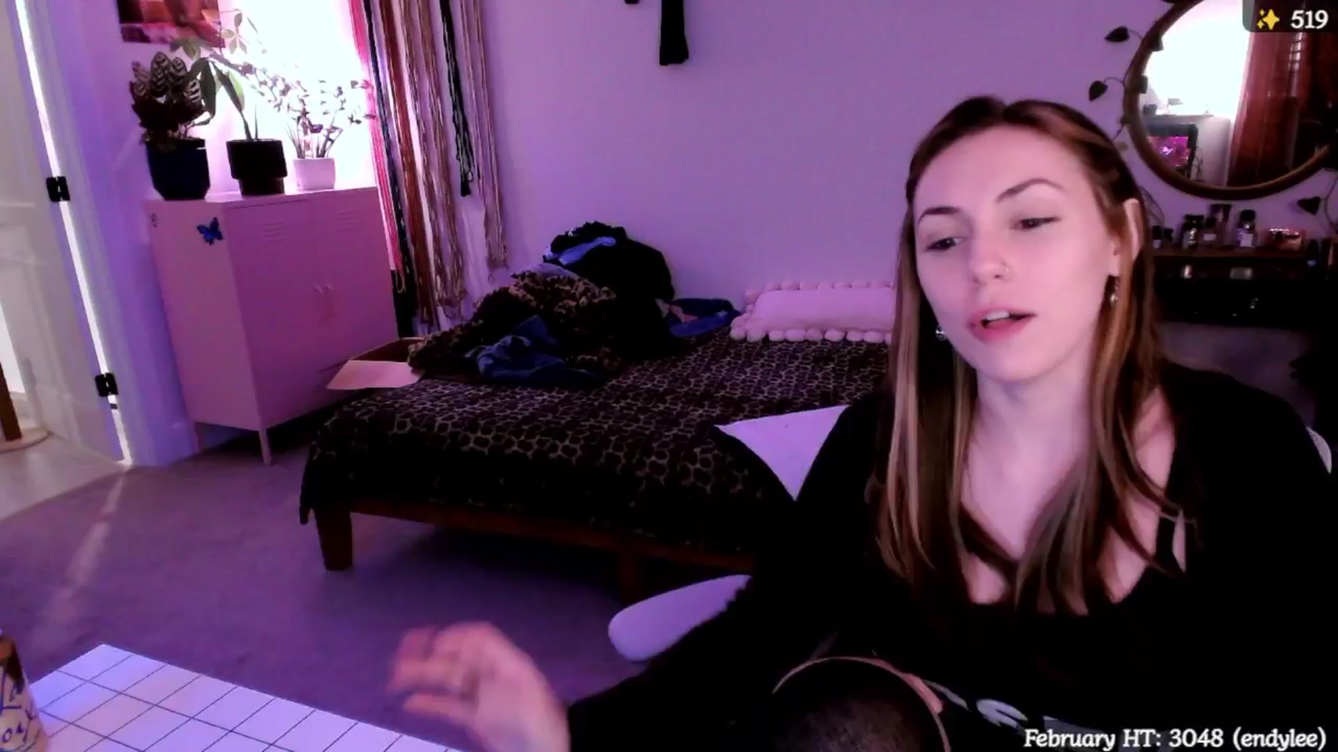 Gallery image thumbnail from MollyMaeve's myfreecams stream on, 02/27/2025, 03:06 image 14 of 20