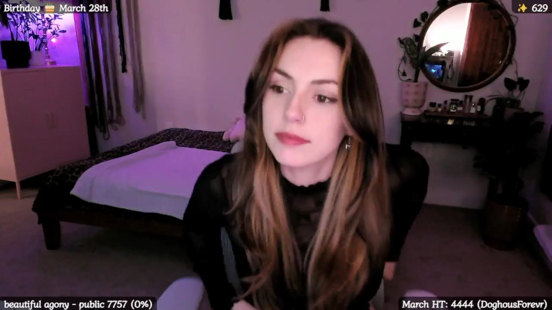 Gallery image thumbnail from MollyMaeve's myfreecams stream on, 03/22/2025, 01:34 image 2 of 20
