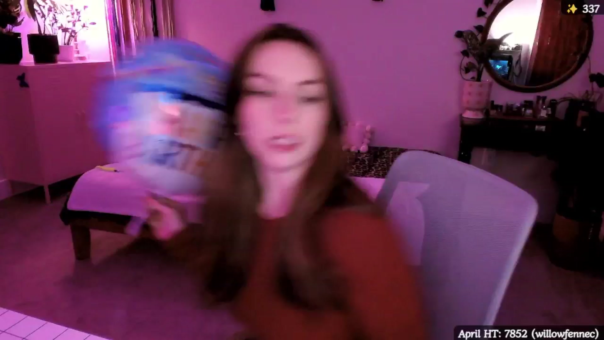 Gallery image thumbnail from MollyMaeve's myfreecams stream on, 04/03/2025, 03:03 image 1 of 20