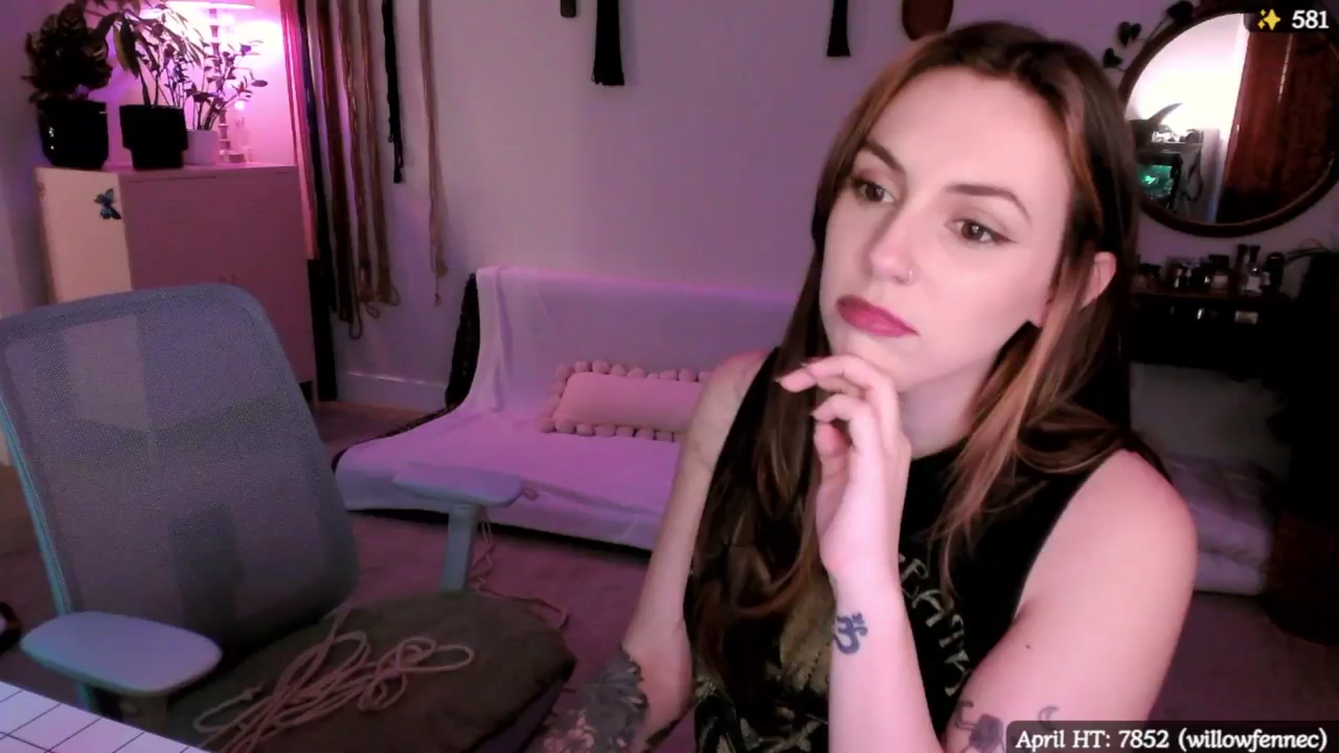 Gallery image thumbnail from MollyMaeve's myfreecams stream on, 04/05/2025, 03:31 image 5 of 20