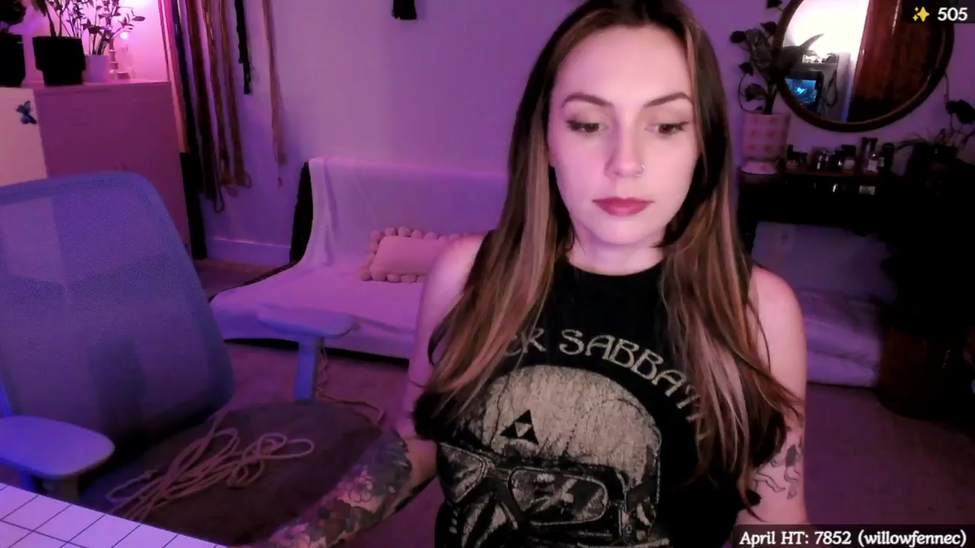 Gallery image thumbnail from MollyMaeve's myfreecams stream on, 04/05/2025, 03:31 image 9 of 20