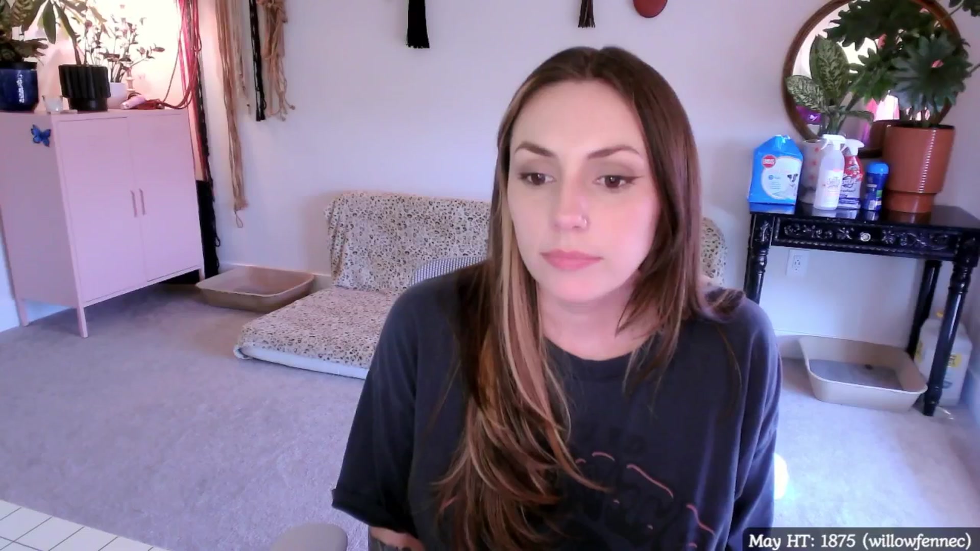 Gallery image thumbnail from MollyMaeve's myfreecams stream on, 05/16/2025, 19:48 image 10 of 20