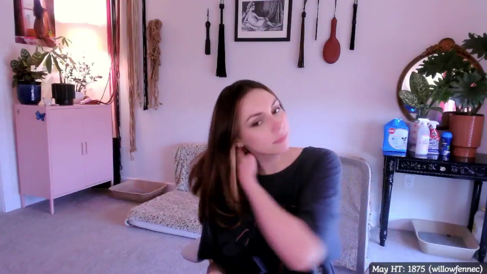 Gallery image thumbnail from MollyMaeve's myfreecams stream on, 05/16/2025, 19:48 image 12 of 20