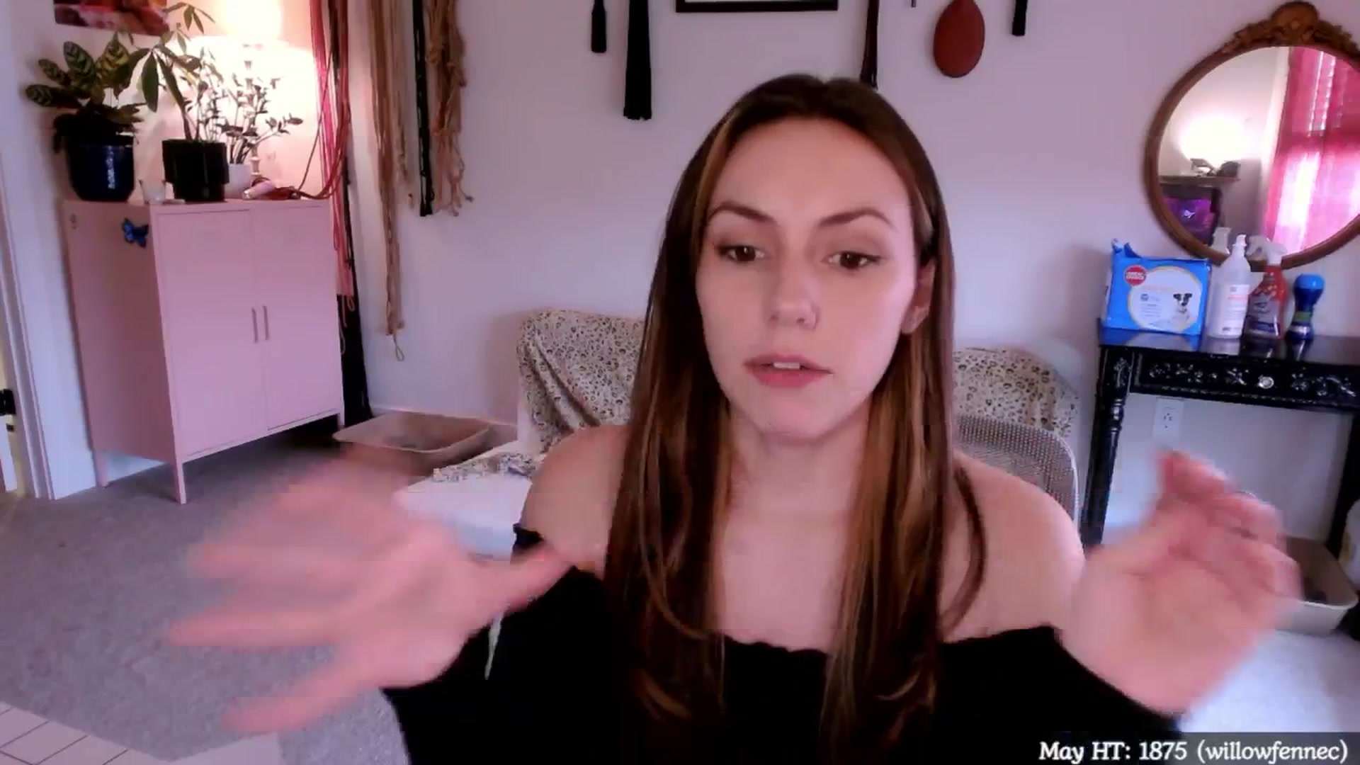 Gallery image thumbnail from MollyMaeve's myfreecams stream on, 05/18/2025, 19:13 image 3 of 20