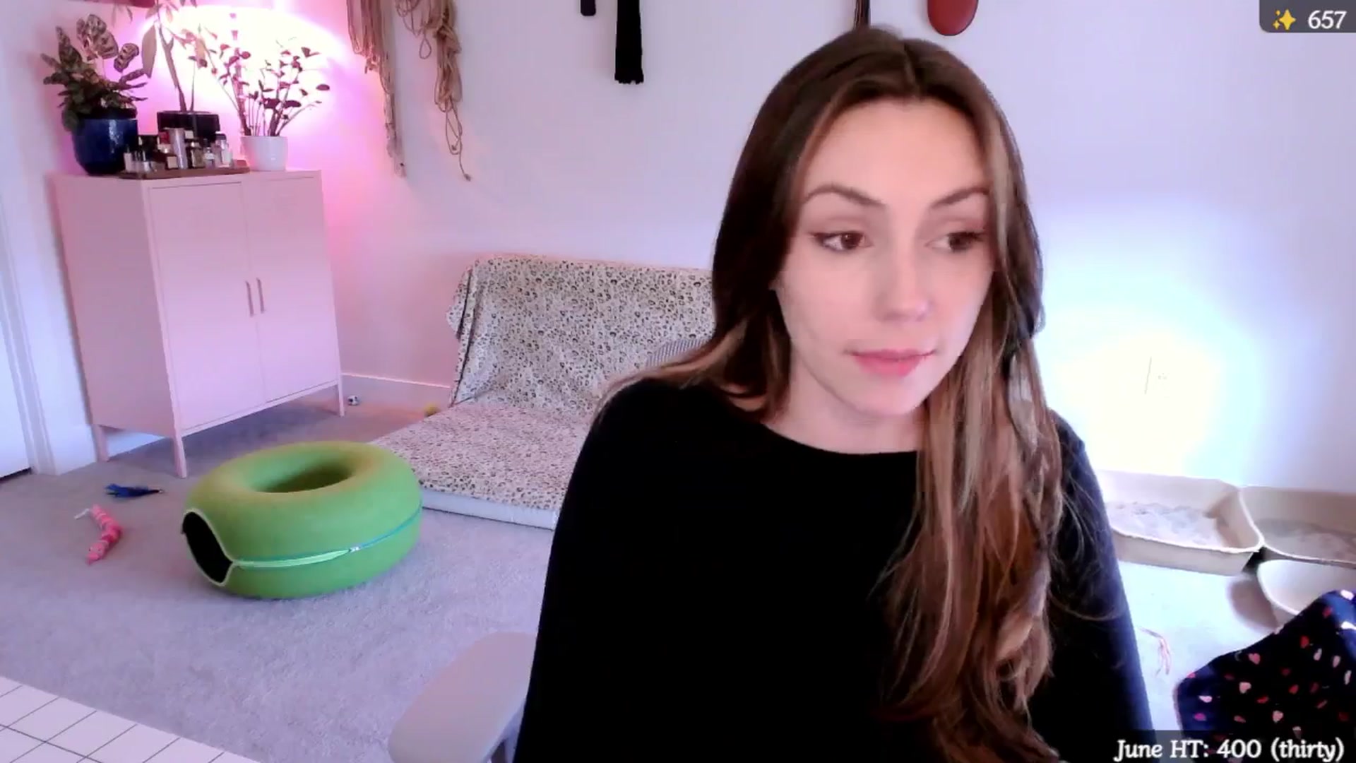 Gallery image thumbnail from MollyMaeve's myfreecams stream on, 06/01/2025, 21:55 image 5 of 20