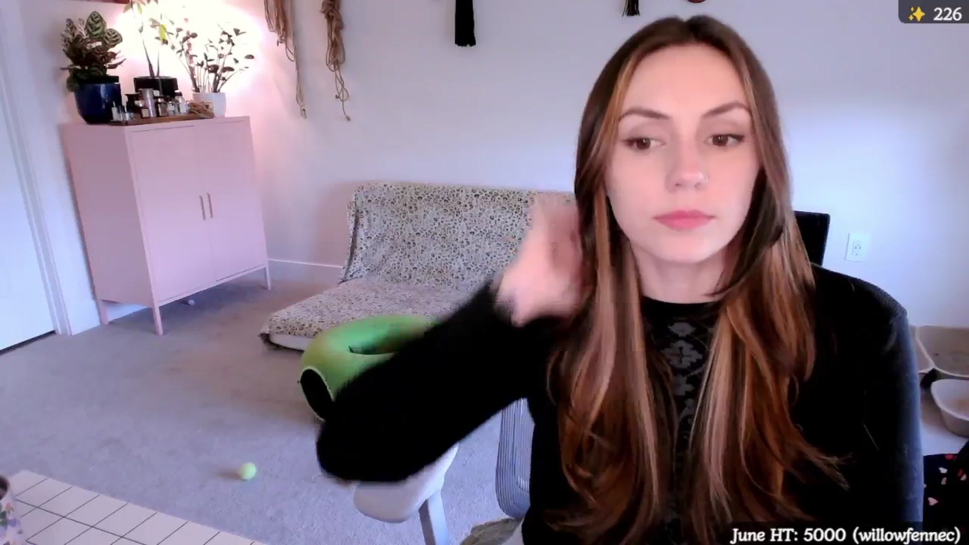 Gallery image thumbnail from MollyMaeve's myfreecams stream on, 06/06/2025, 23:28 image 19 of 20