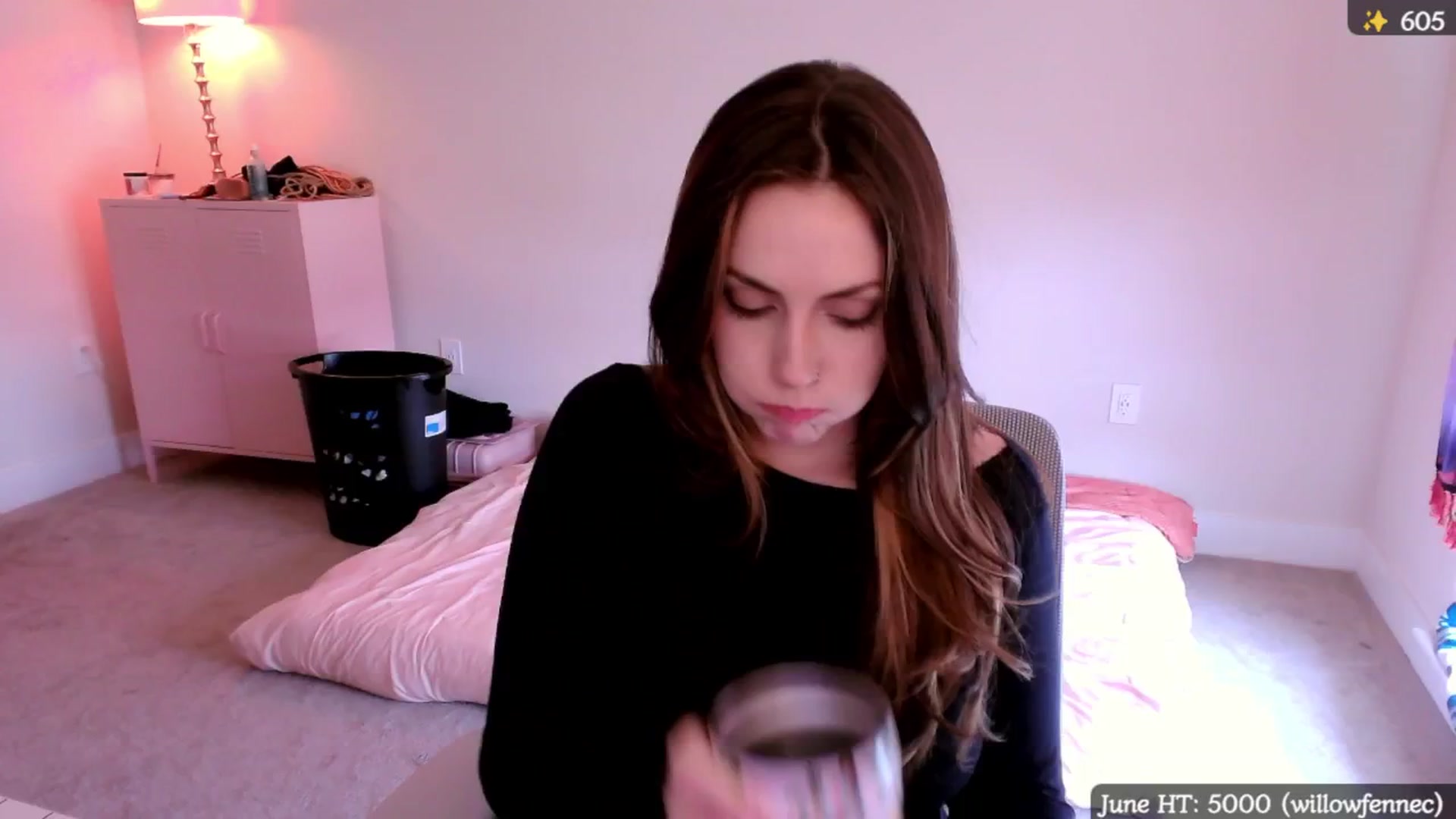 Gallery image thumbnail from MollyMaeve's myfreecams stream on, 06/20/2025, 19:53 image 8 of 20