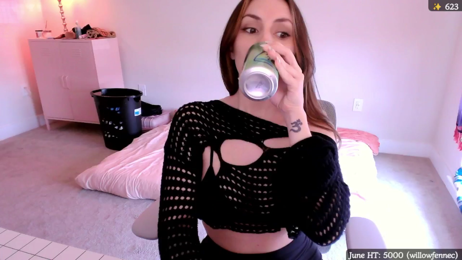 Gallery image thumbnail from MollyMaeve's myfreecams stream on, 06/20/2025, 19:53 image 1 of 20