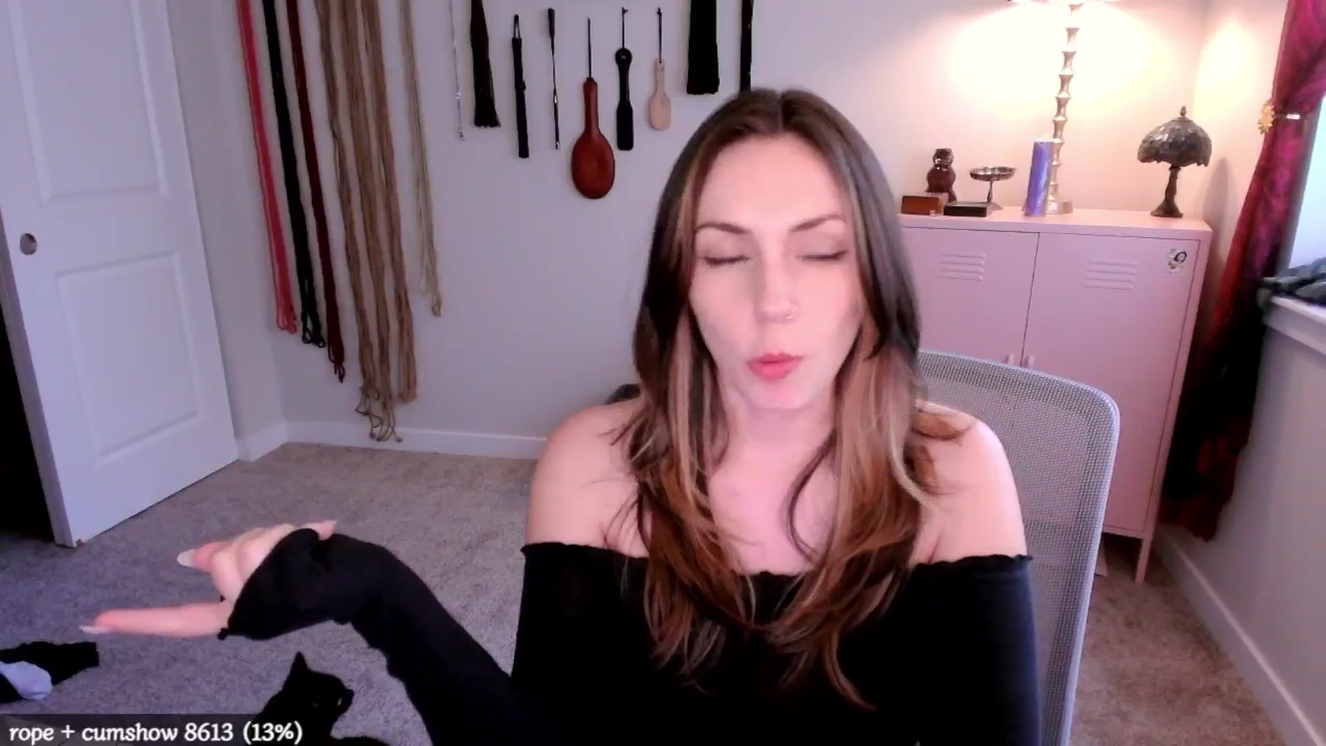 Gallery image thumbnail from MollyMaeve's myfreecams stream on, 07/17/2025, 24:04 image 20 of 20