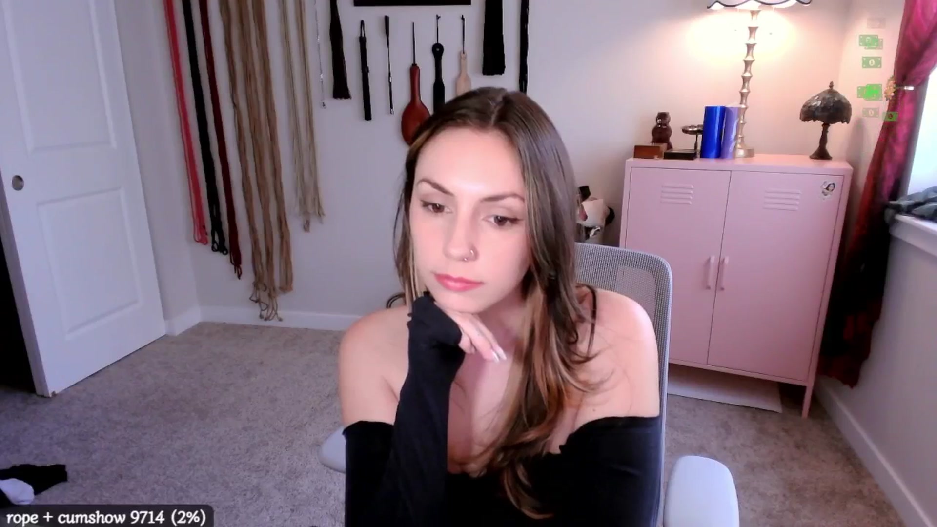 Gallery image thumbnail from MollyMaeve's myfreecams stream on, 07/17/2025, 24:04 image 8 of 20