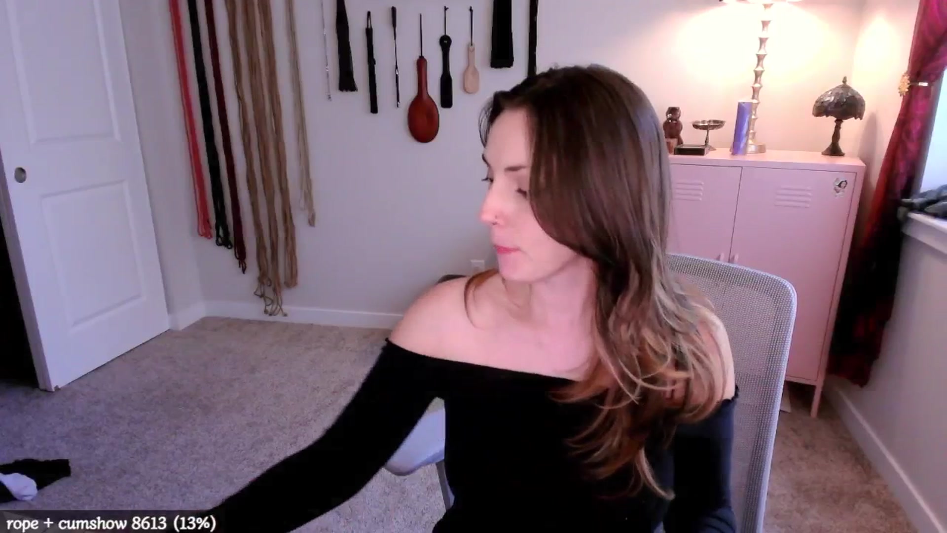 Gallery image thumbnail from MollyMaeve's myfreecams stream on, 07/17/2025, 24:04 image 19 of 20