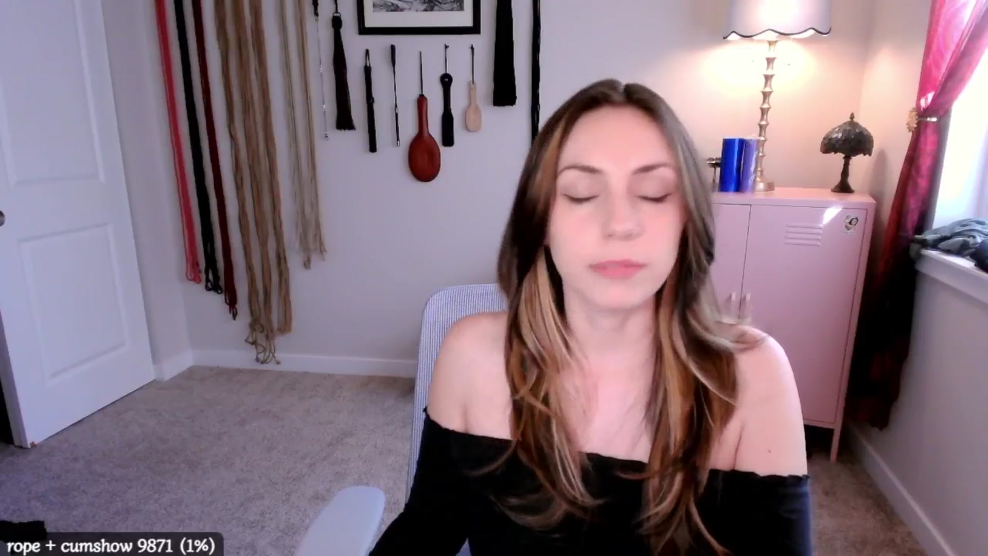 Gallery image thumbnail from MollyMaeve's myfreecams stream on, 07/17/2025, 24:04 image 5 of 20