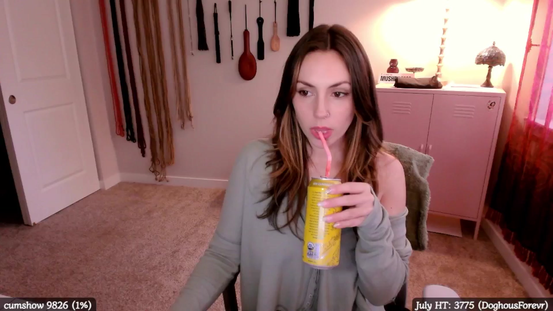 Gallery image thumbnail from MollyMaeve's myfreecams stream on, 07/18/2025, 22:25 image 9 of 20