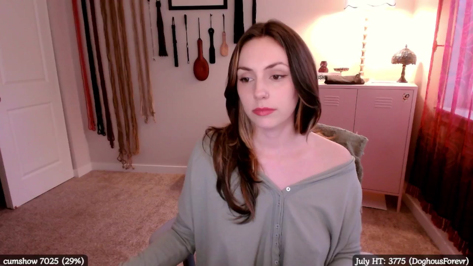 Gallery image thumbnail from MollyMaeve's myfreecams stream on, 07/19/2025, 24:02 image 10 of 20